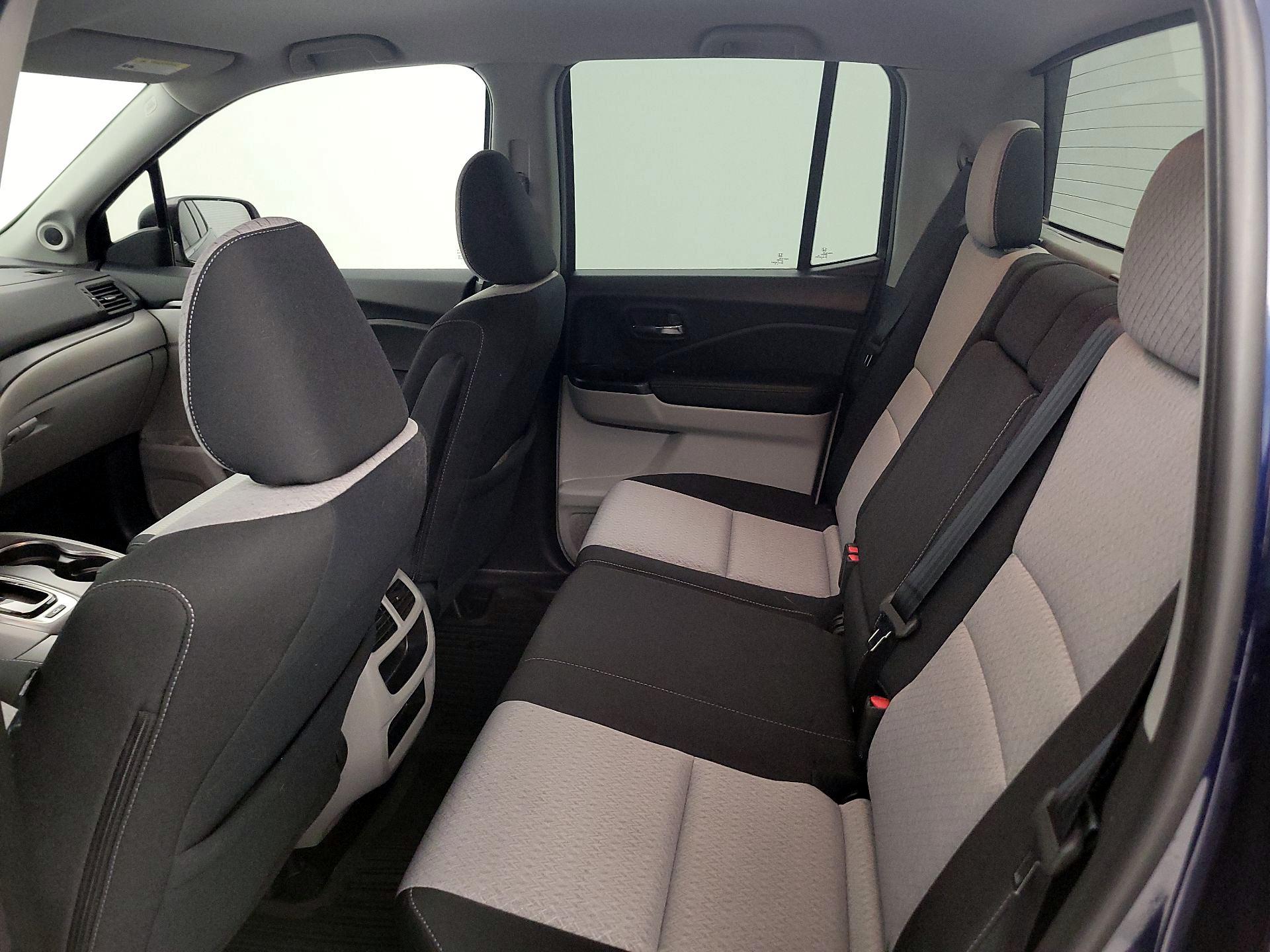 Thumbnail: 2017 Honda Ridgeline - 19