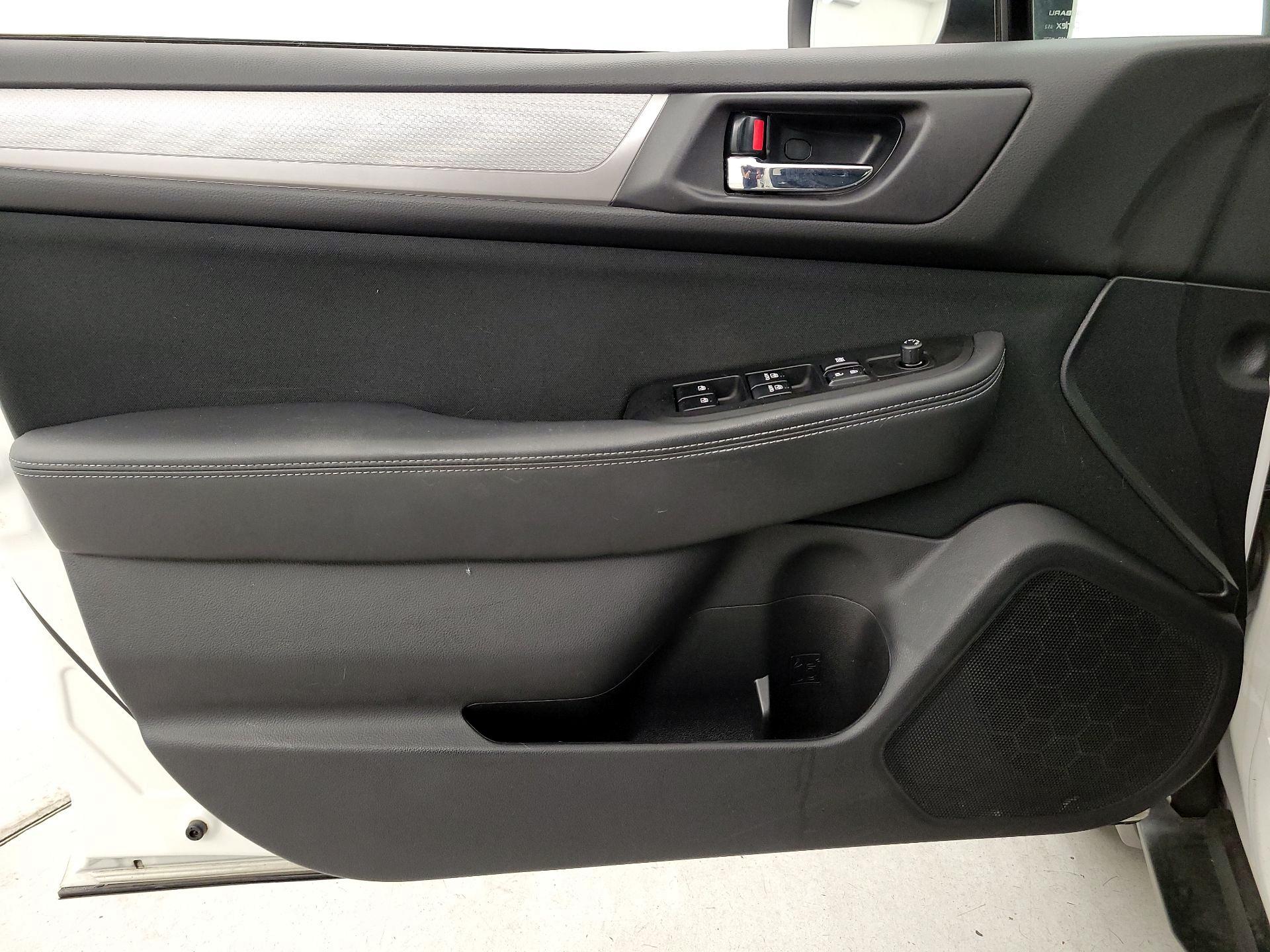 Thumbnail: 2019 Subaru Outback - 12