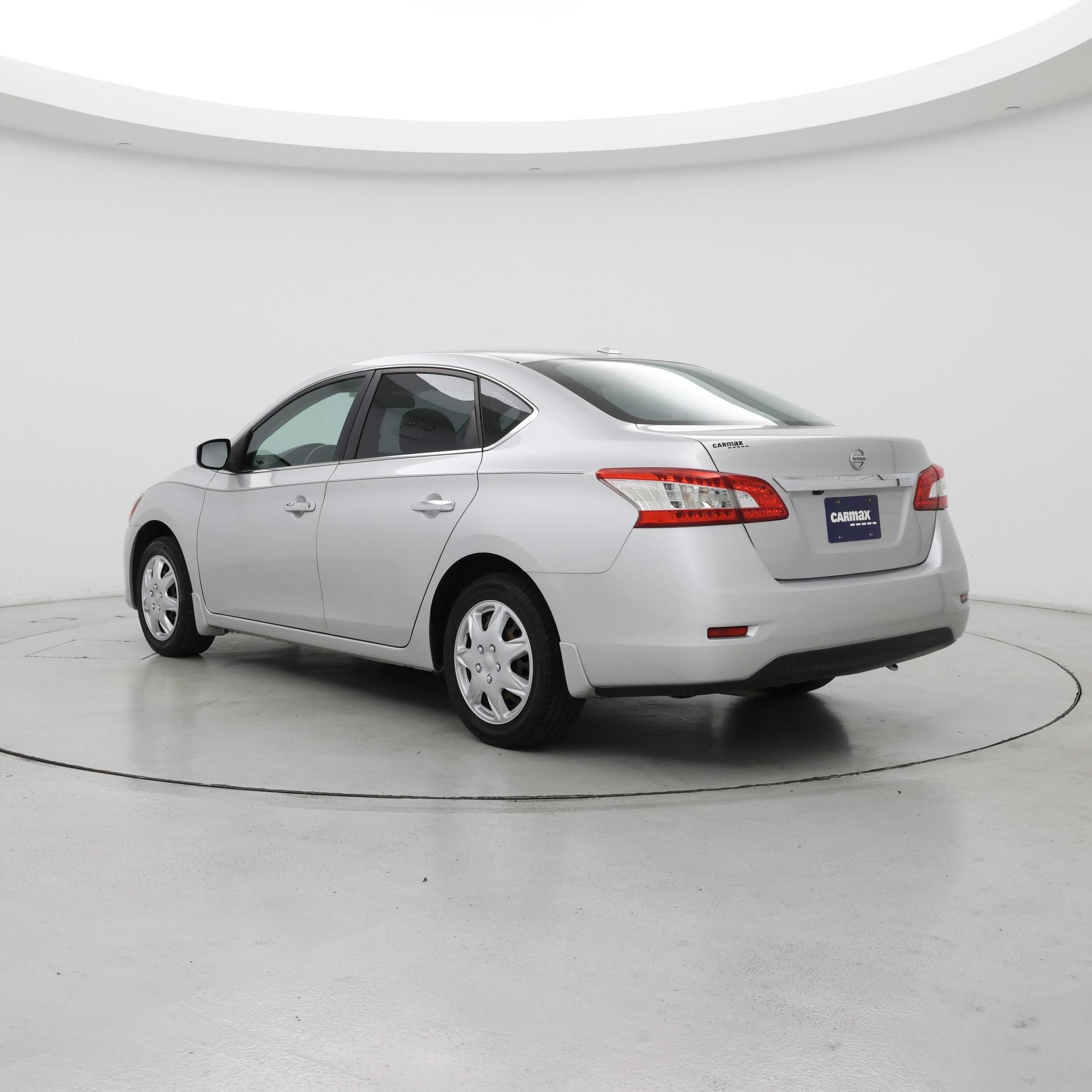 Thumbnail: 2015 Nissan Sentra - 2