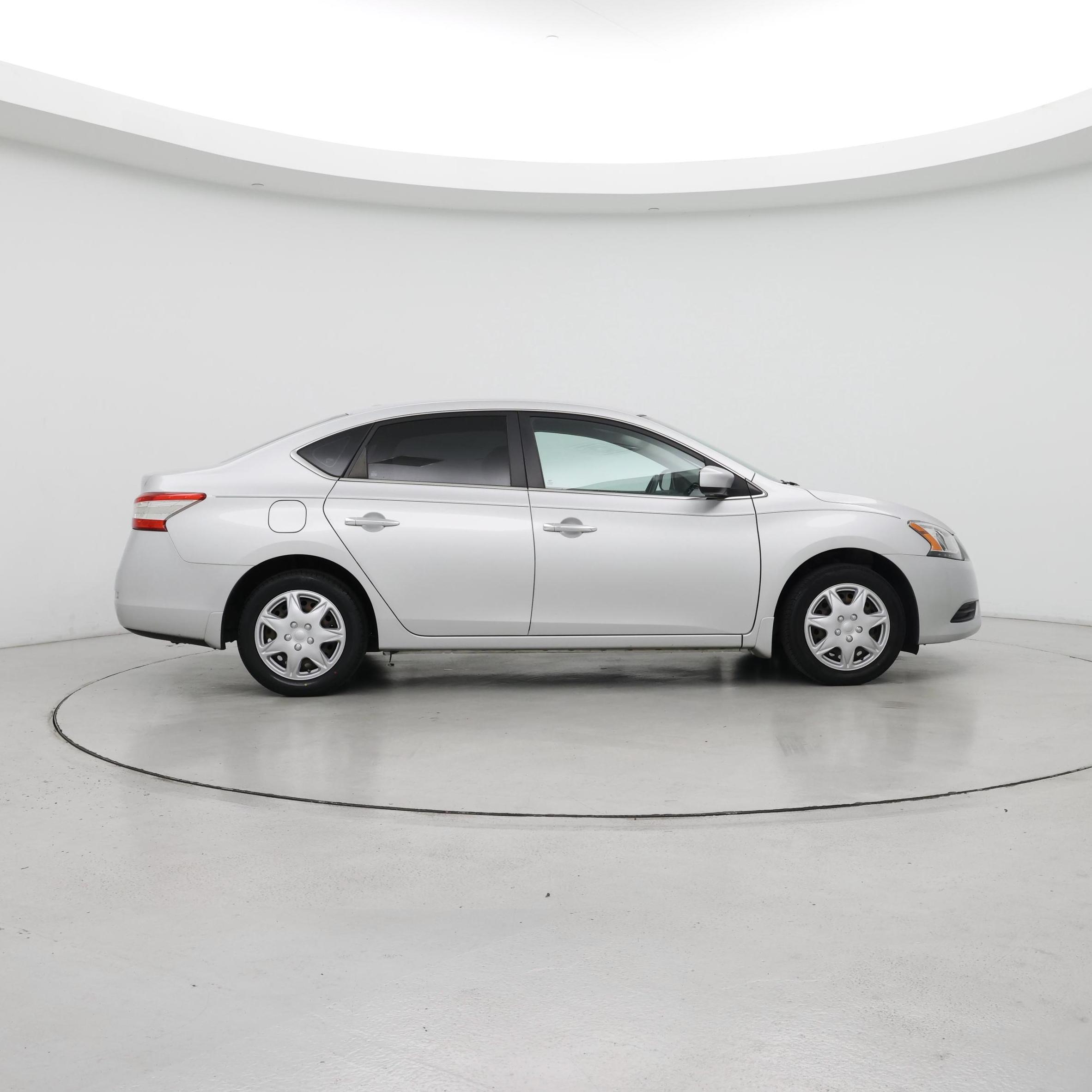 Thumbnail: 2015 Nissan Sentra - 7