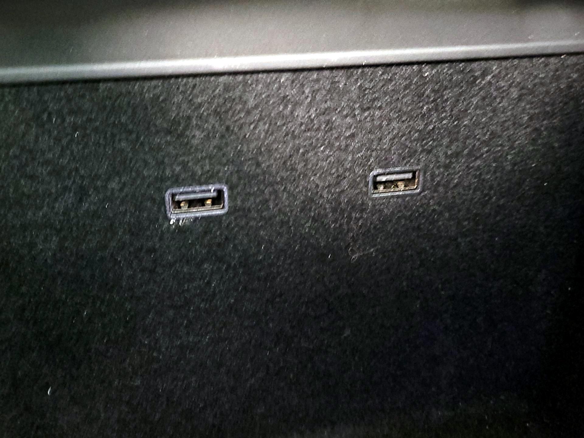 Thumbnail: 2020 Tesla Model 3 - 18