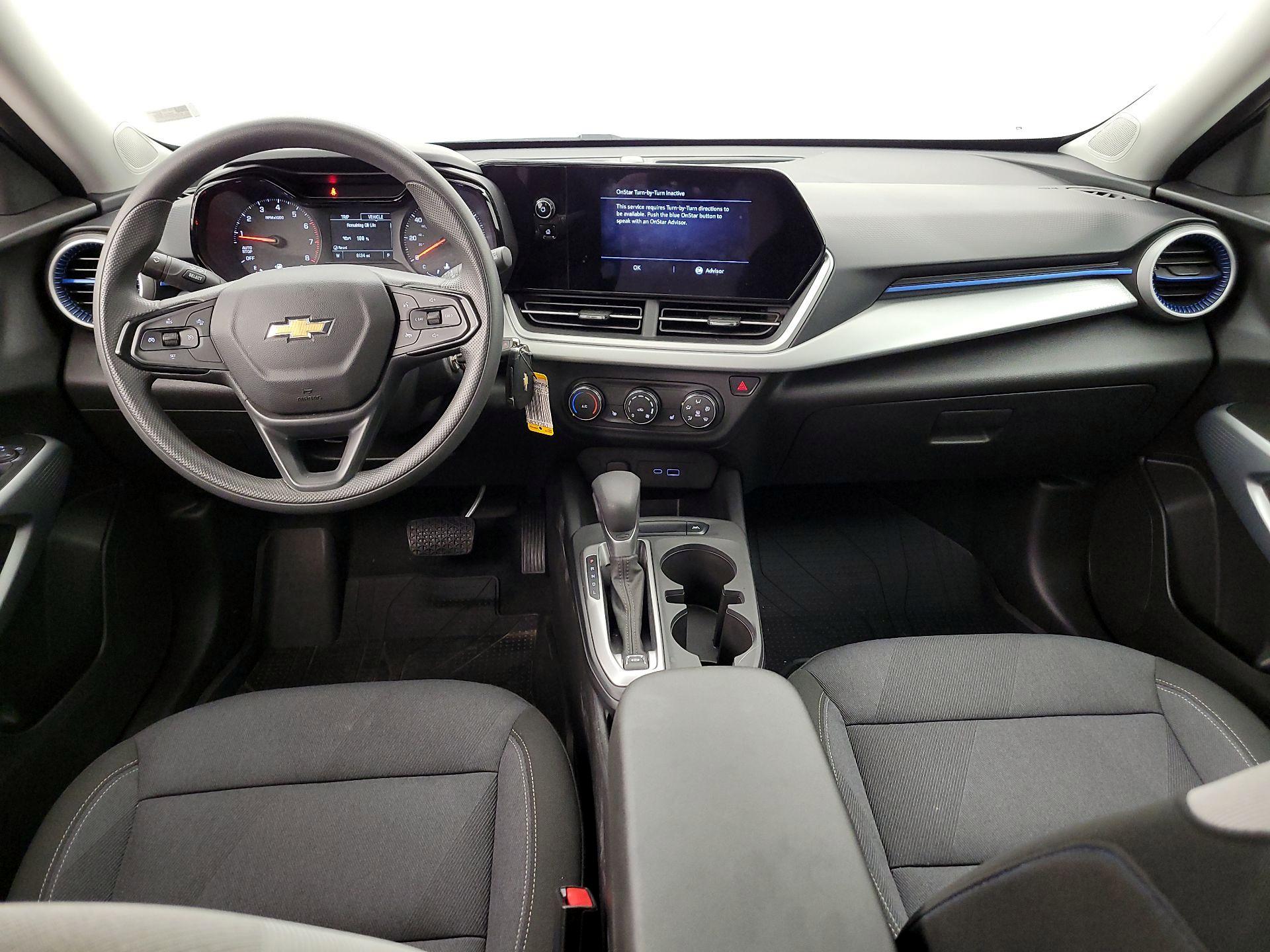 Thumbnail: 2025 Chevrolet Trax - 9