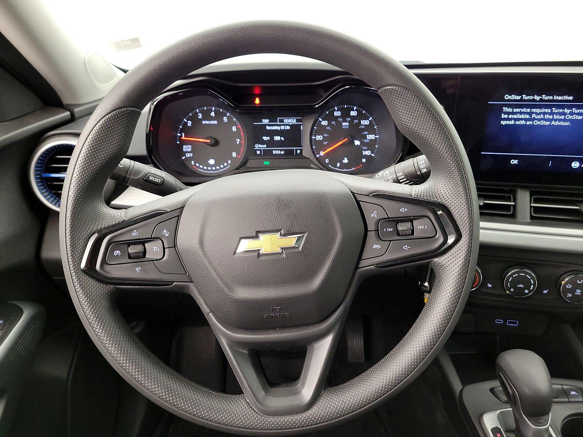 Thumbnail: 2025 Chevrolet Trax - 10