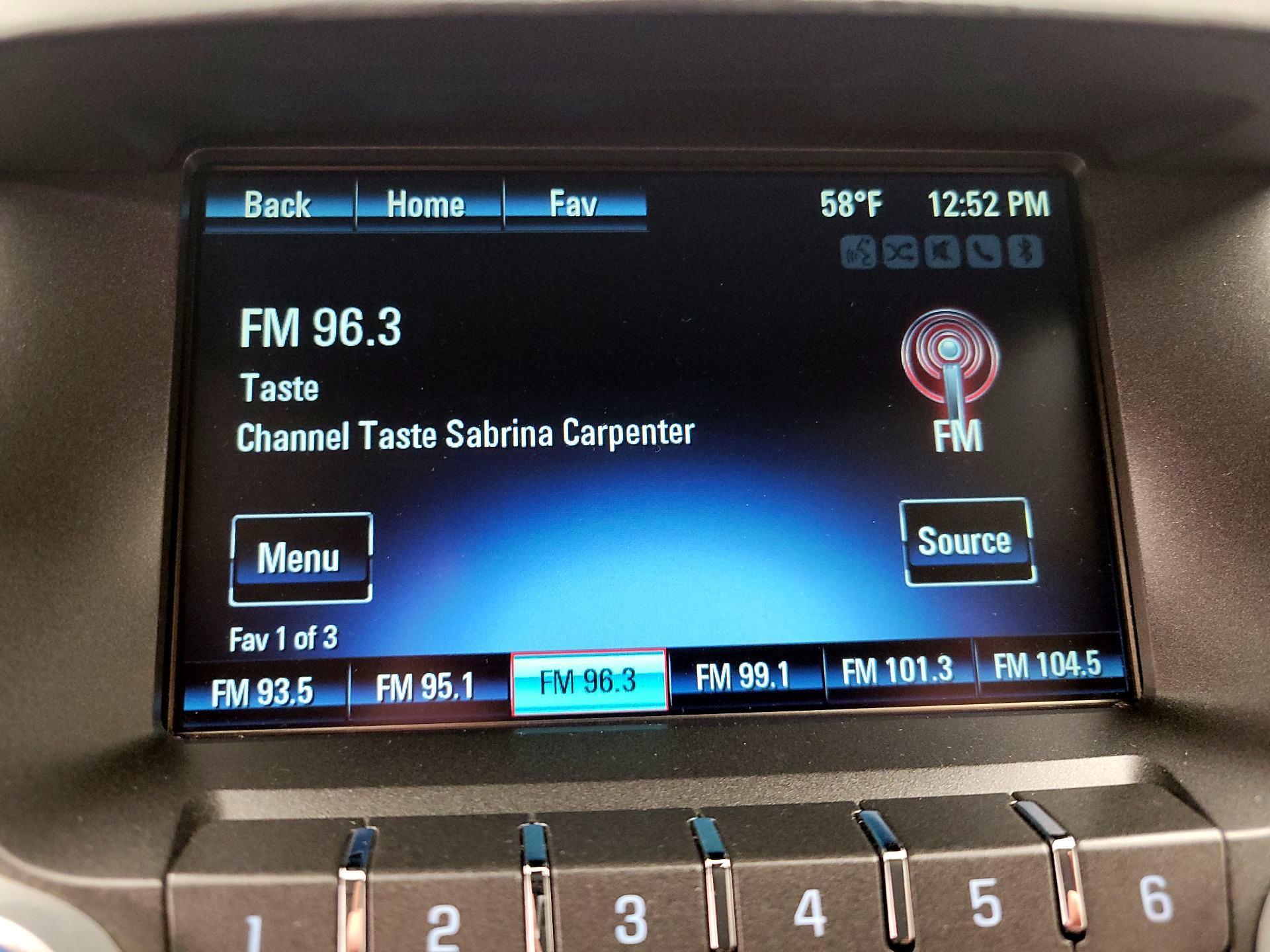 Thumbnail: 2016 Chevrolet Equinox - 15