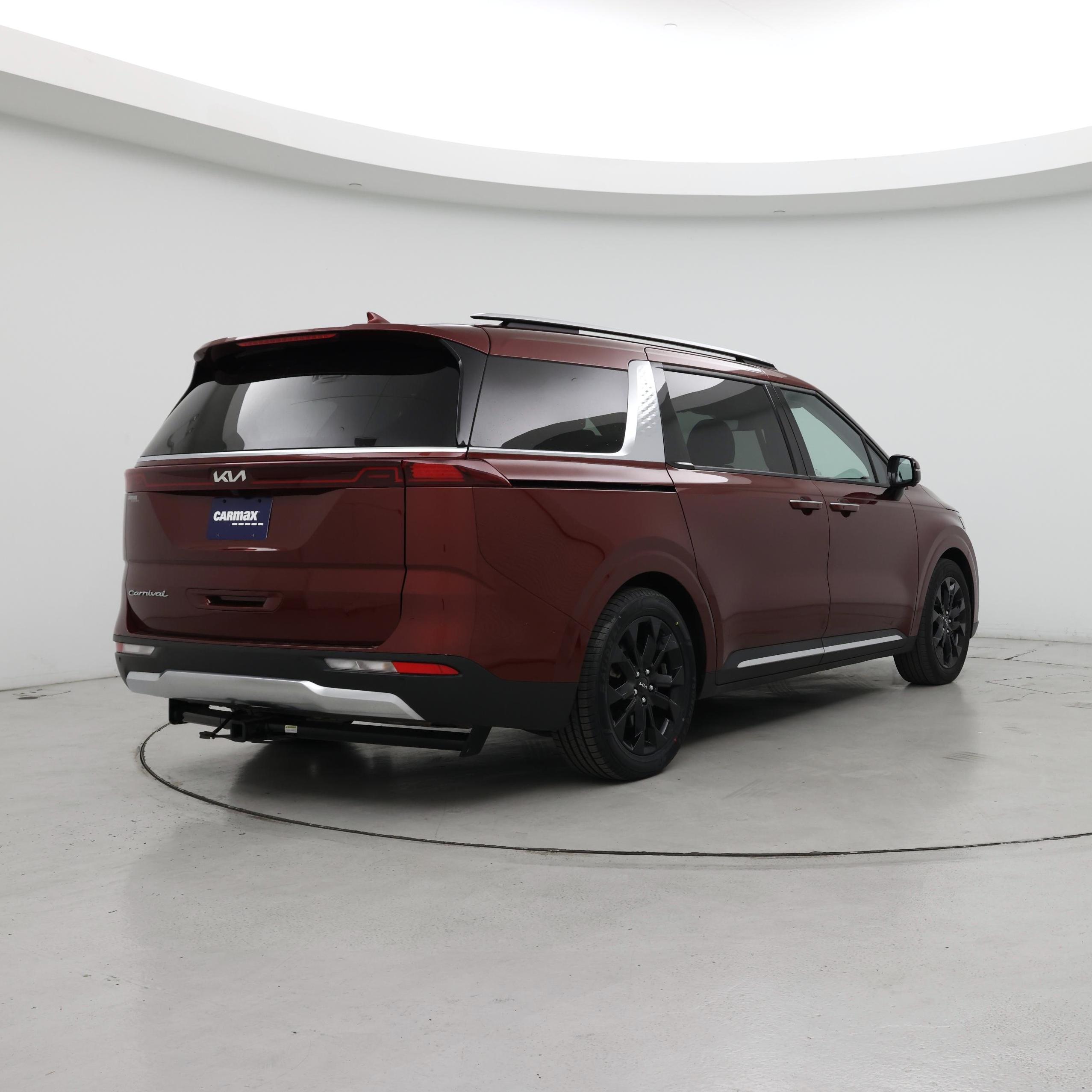 Thumbnail: 2022 Kia Carnival - 8