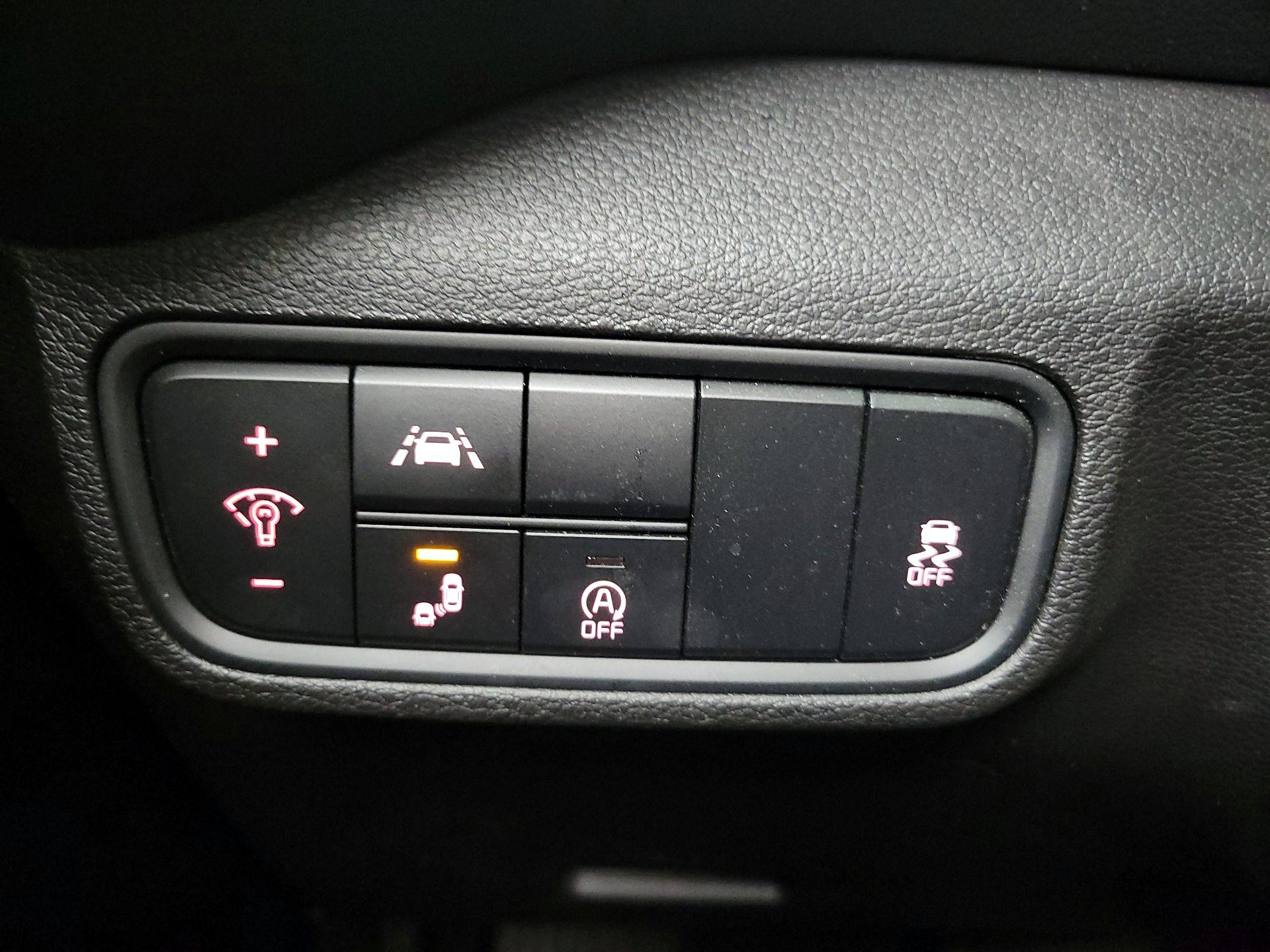 Thumbnail: 2021 Kia Soul - 13