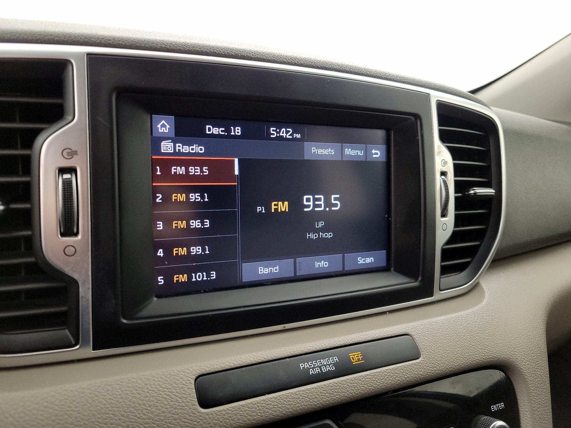 Thumbnail: 2019 Kia Sportage - 15