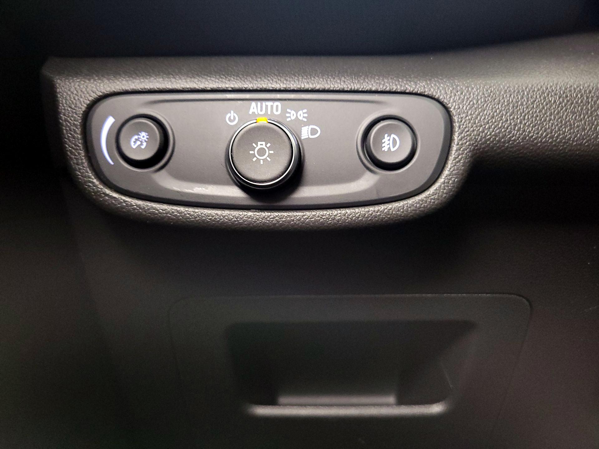 Thumbnail: 2022 Chevrolet TrailBlazer - 13