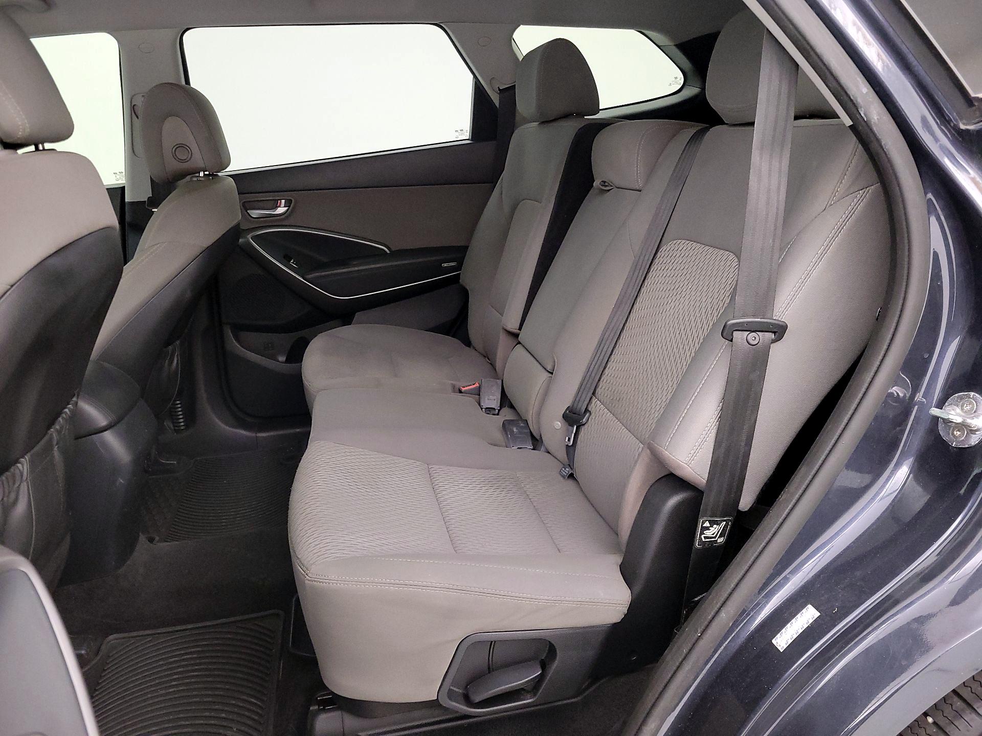 Thumbnail: 2018 Hyundai Santa Fe - 19