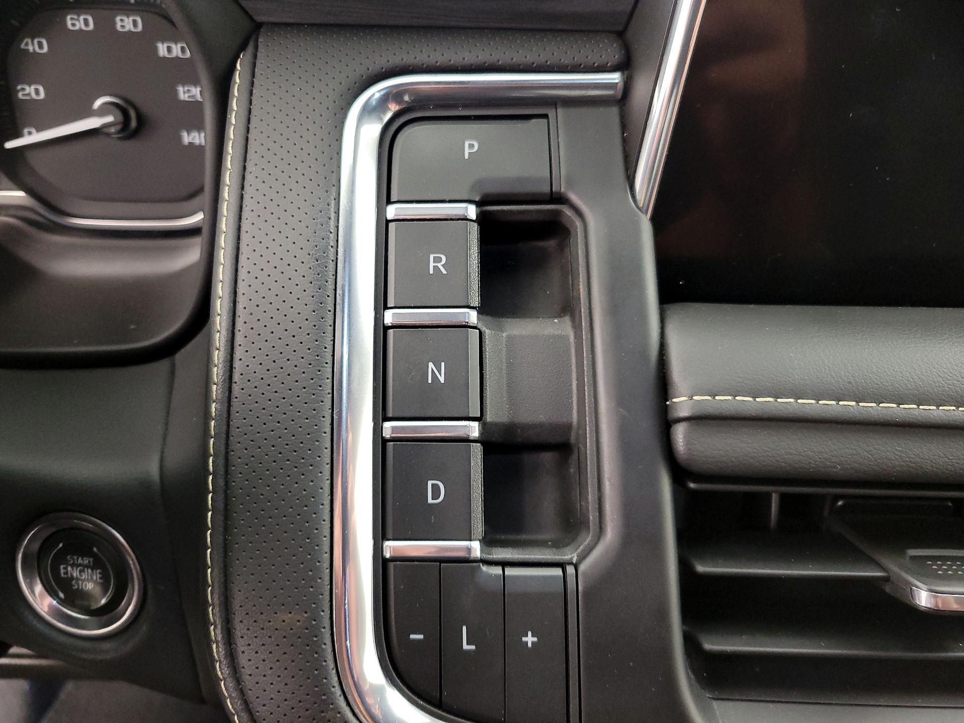 Thumbnail: 2021 GMC Yukon - 17