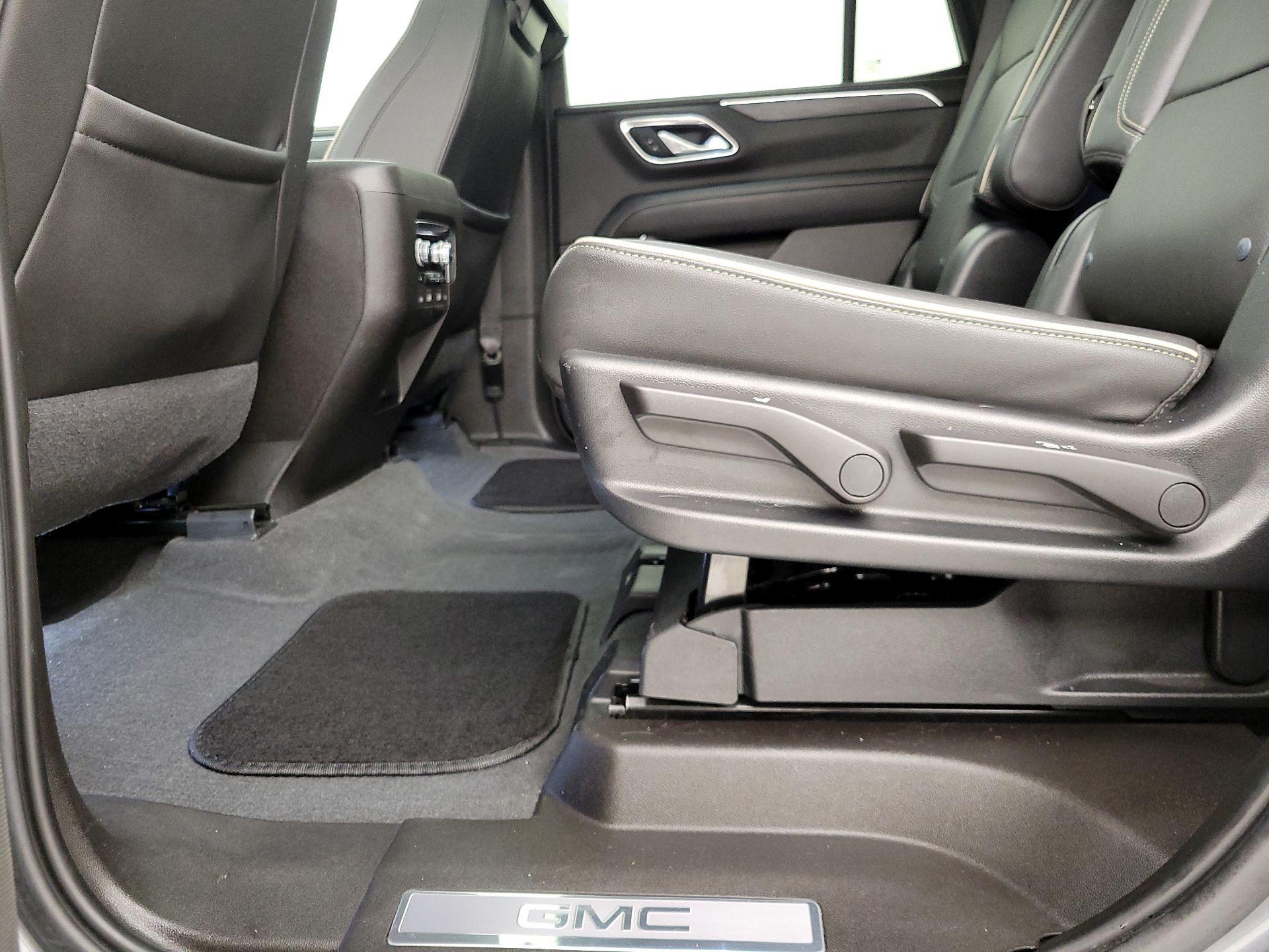 Thumbnail: 2021 GMC Yukon - 20