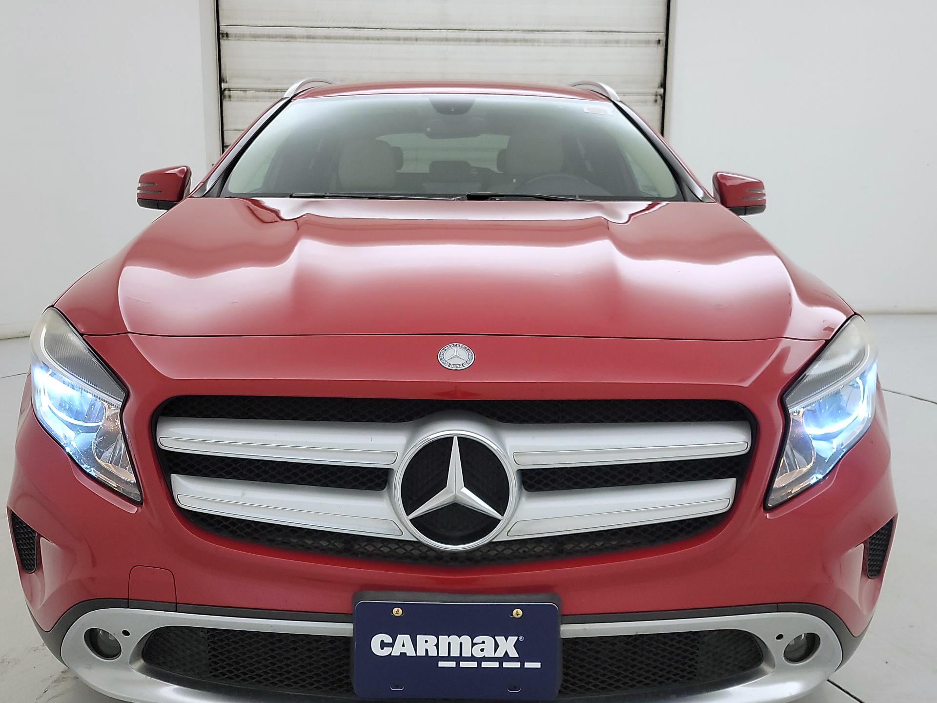 Thumbnail: 2015 Mercedes-Benz GLA - 2