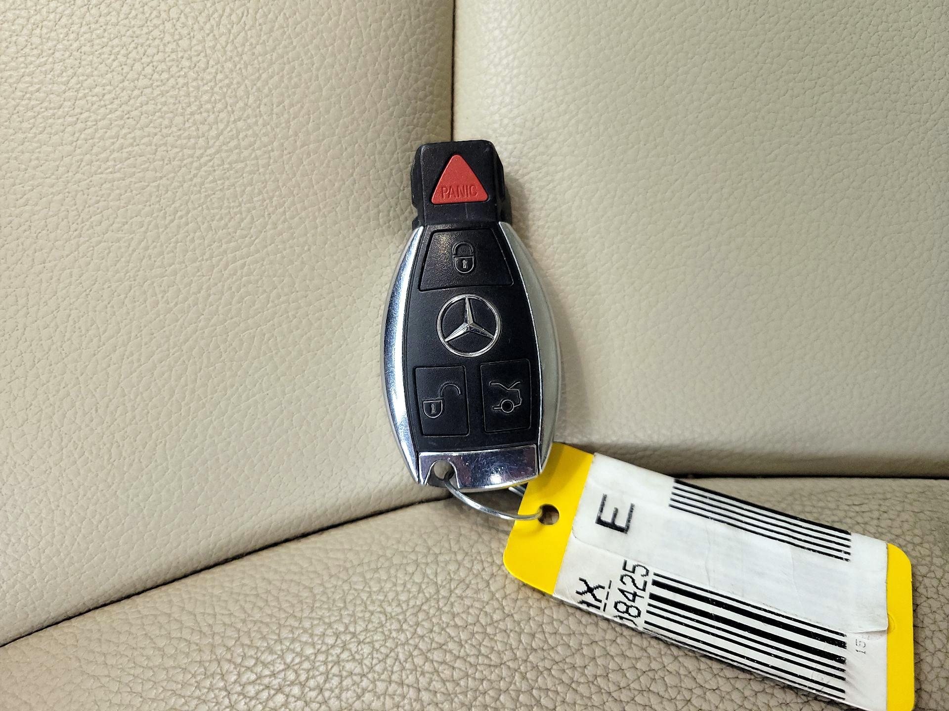 Thumbnail: 2015 Mercedes-Benz GLA - 20