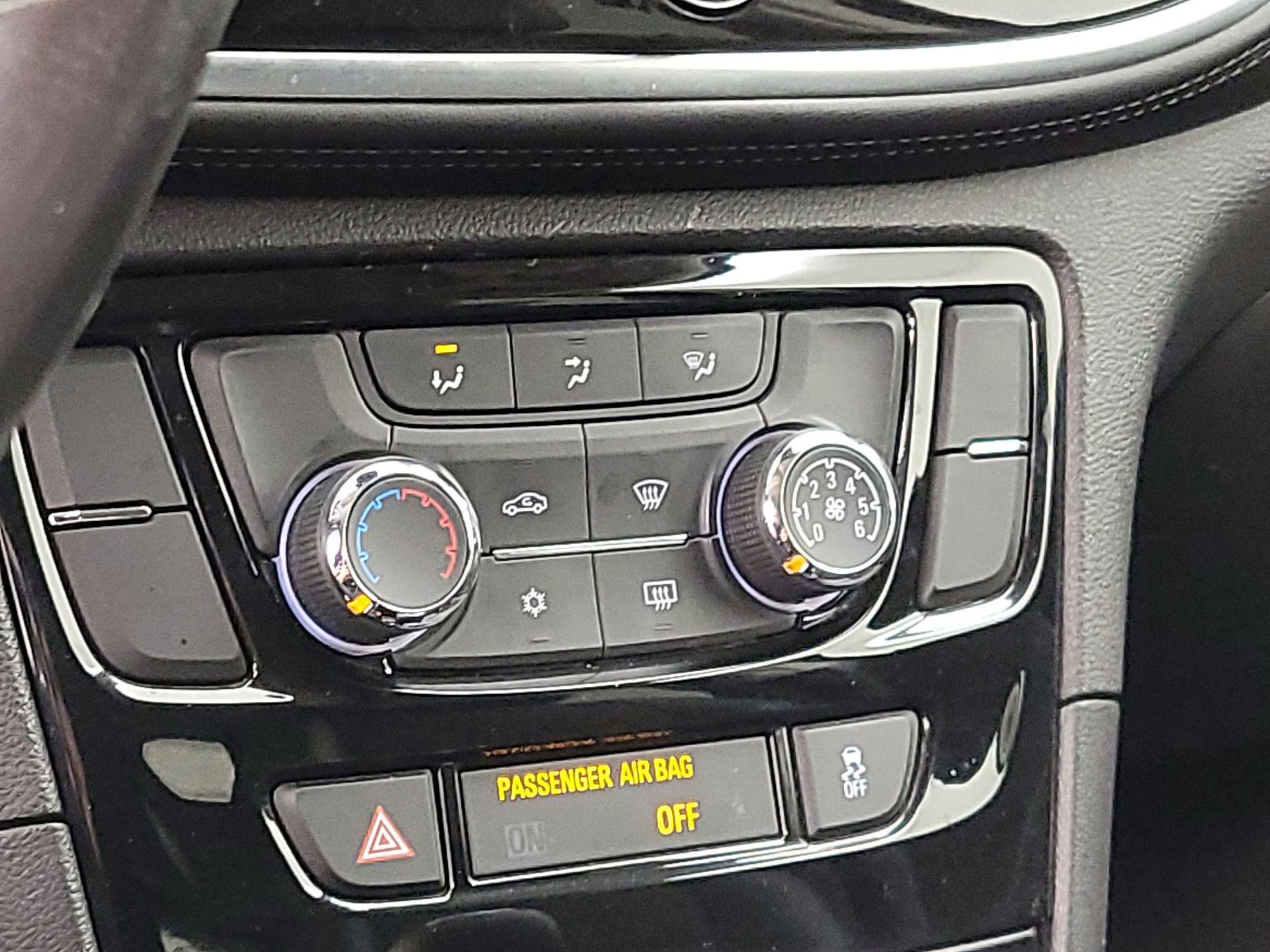 Thumbnail: 2017 Buick Encore - 16