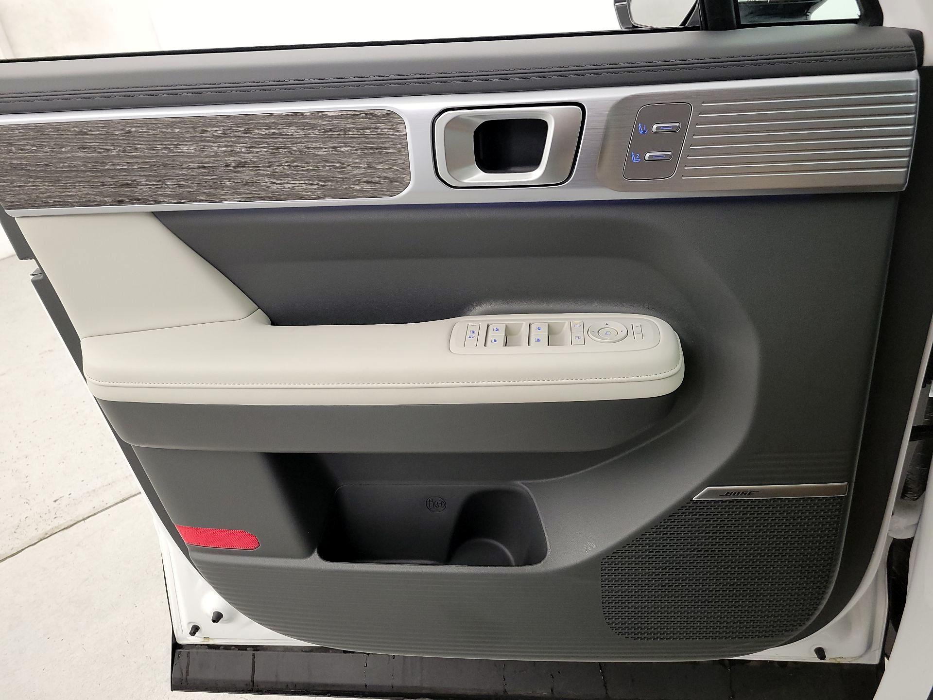 Thumbnail: 2025 Hyundai Santa Fe - 12