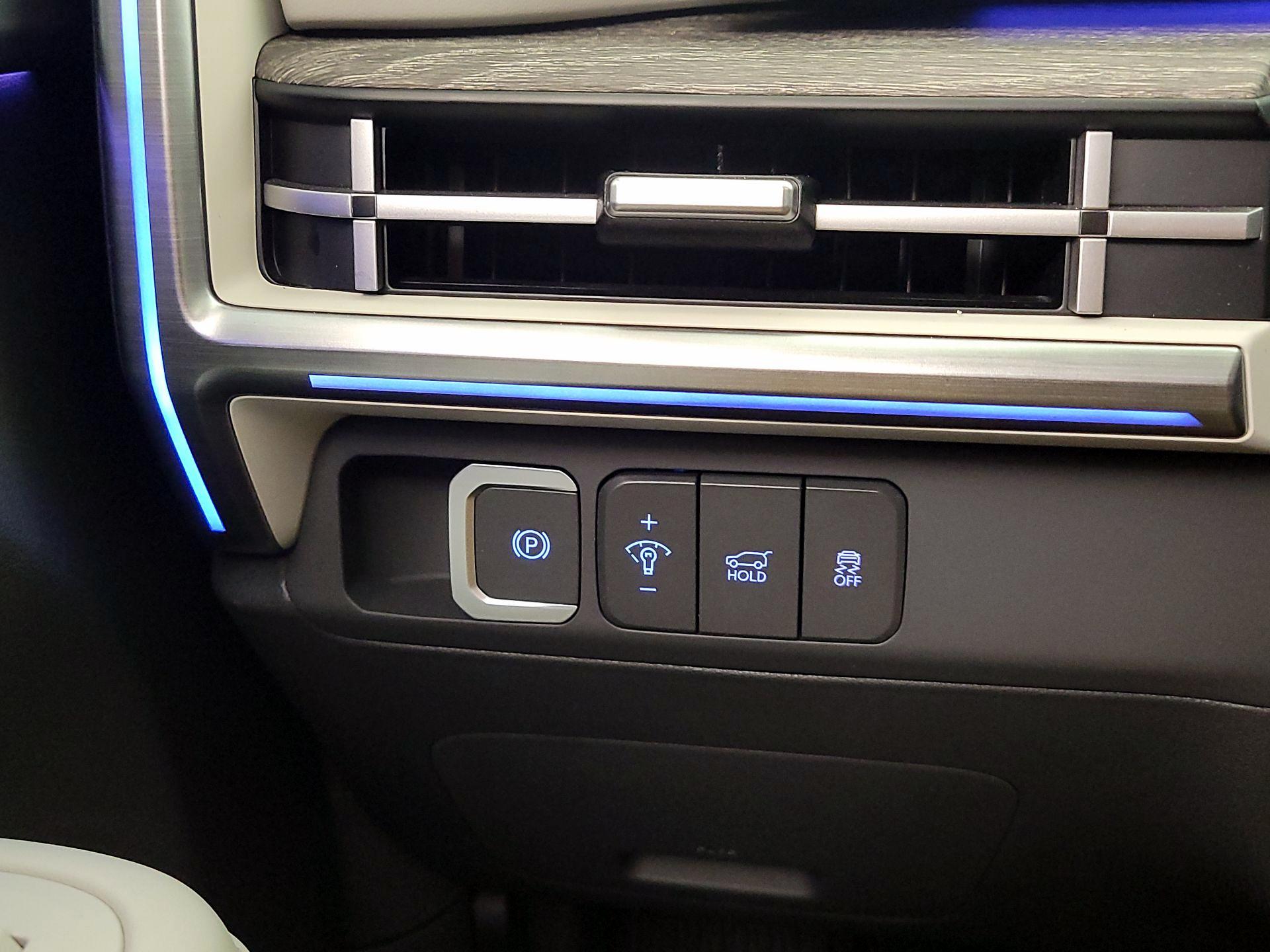 Thumbnail: 2025 Hyundai Santa Fe - 13