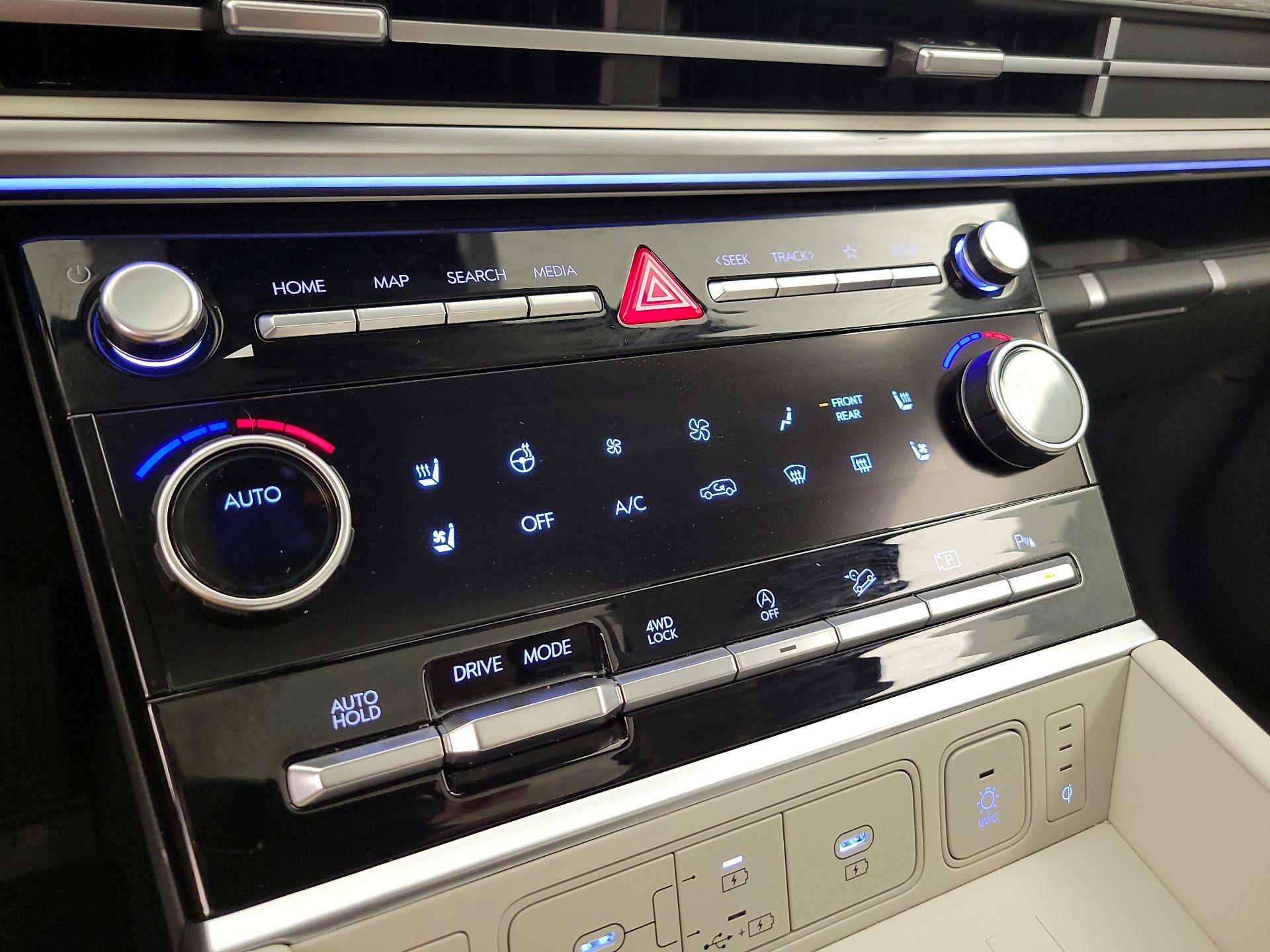 Thumbnail: 2025 Hyundai Santa Fe - 17