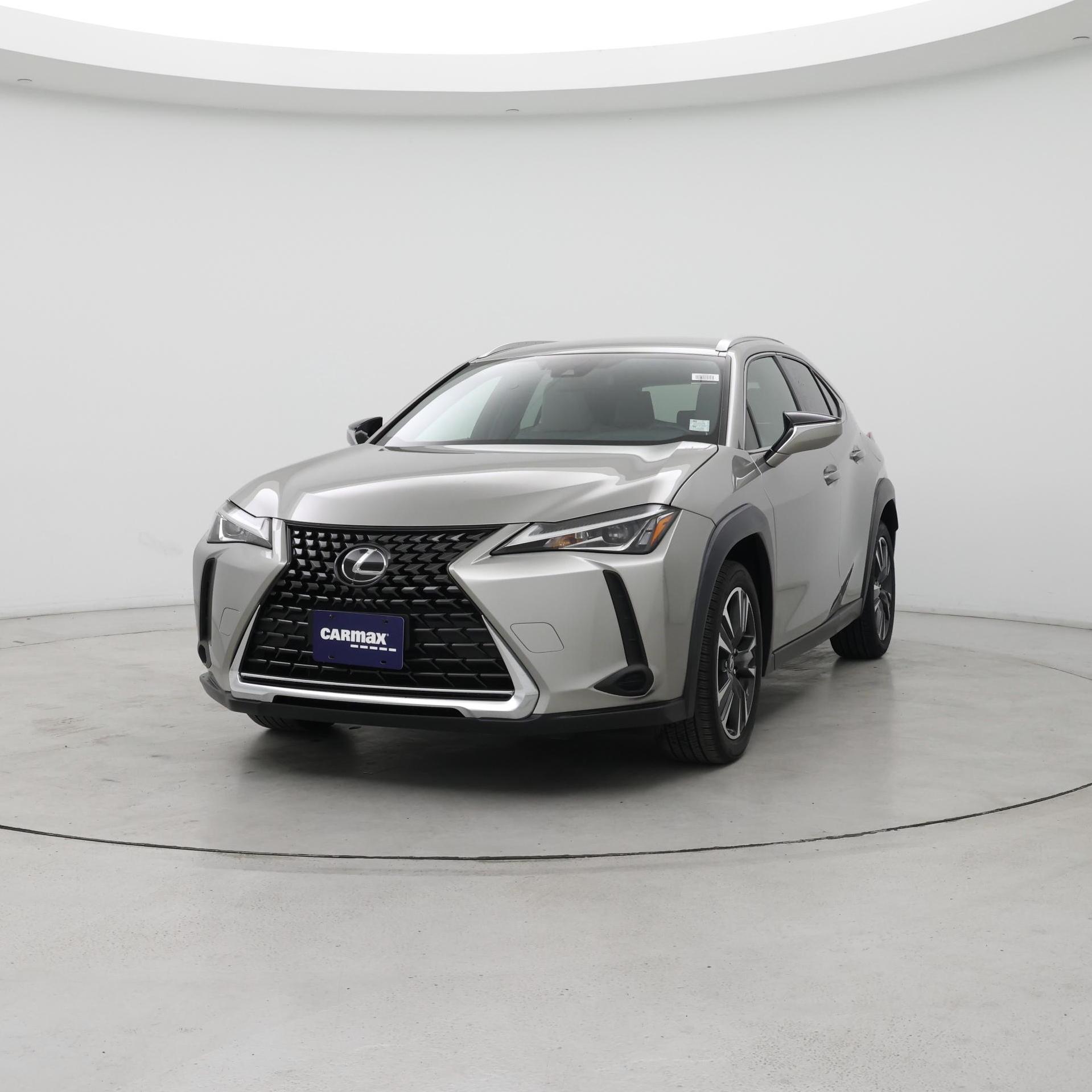 Thumbnail: 2019 Lexus UX - 4