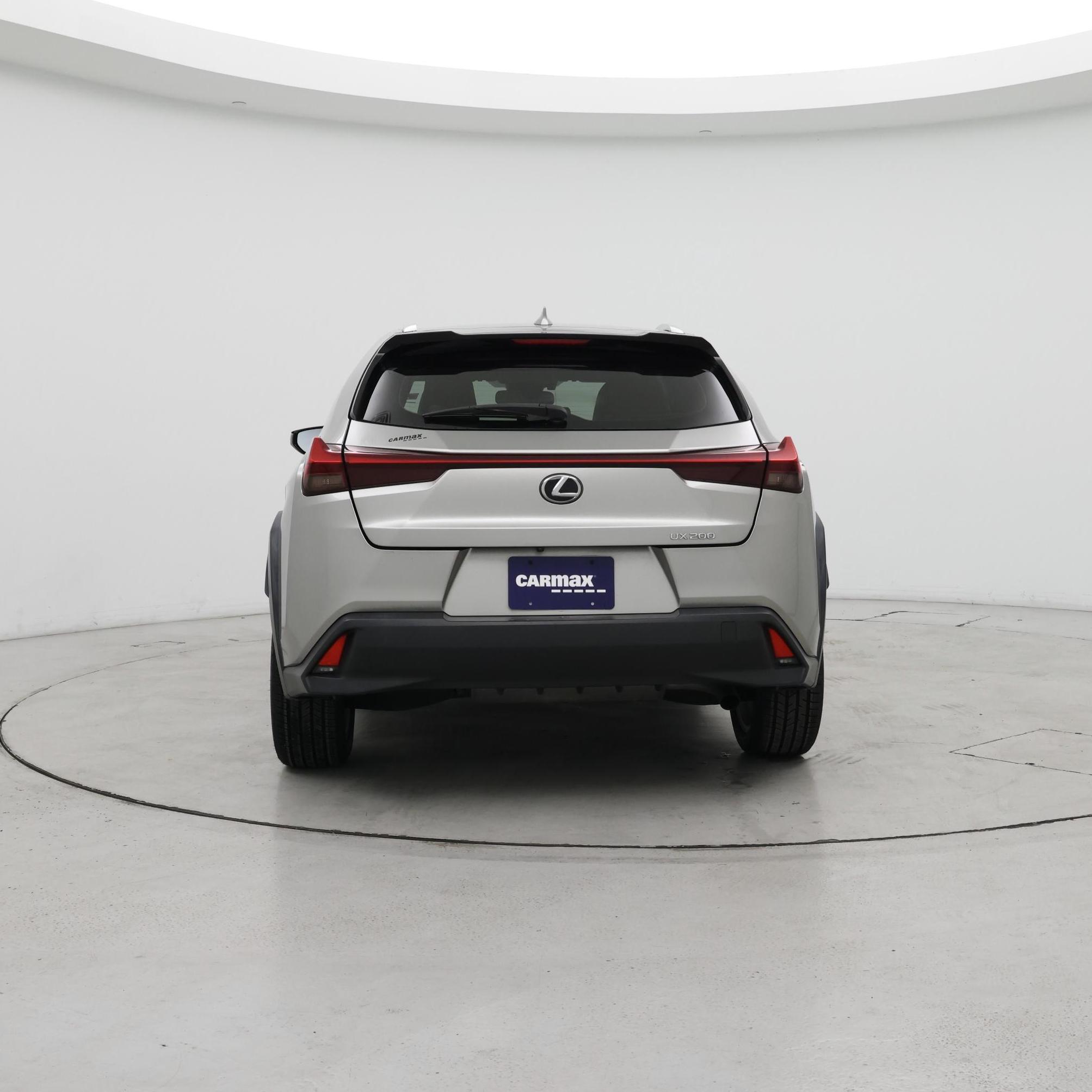 Thumbnail: 2019 Lexus UX - 6