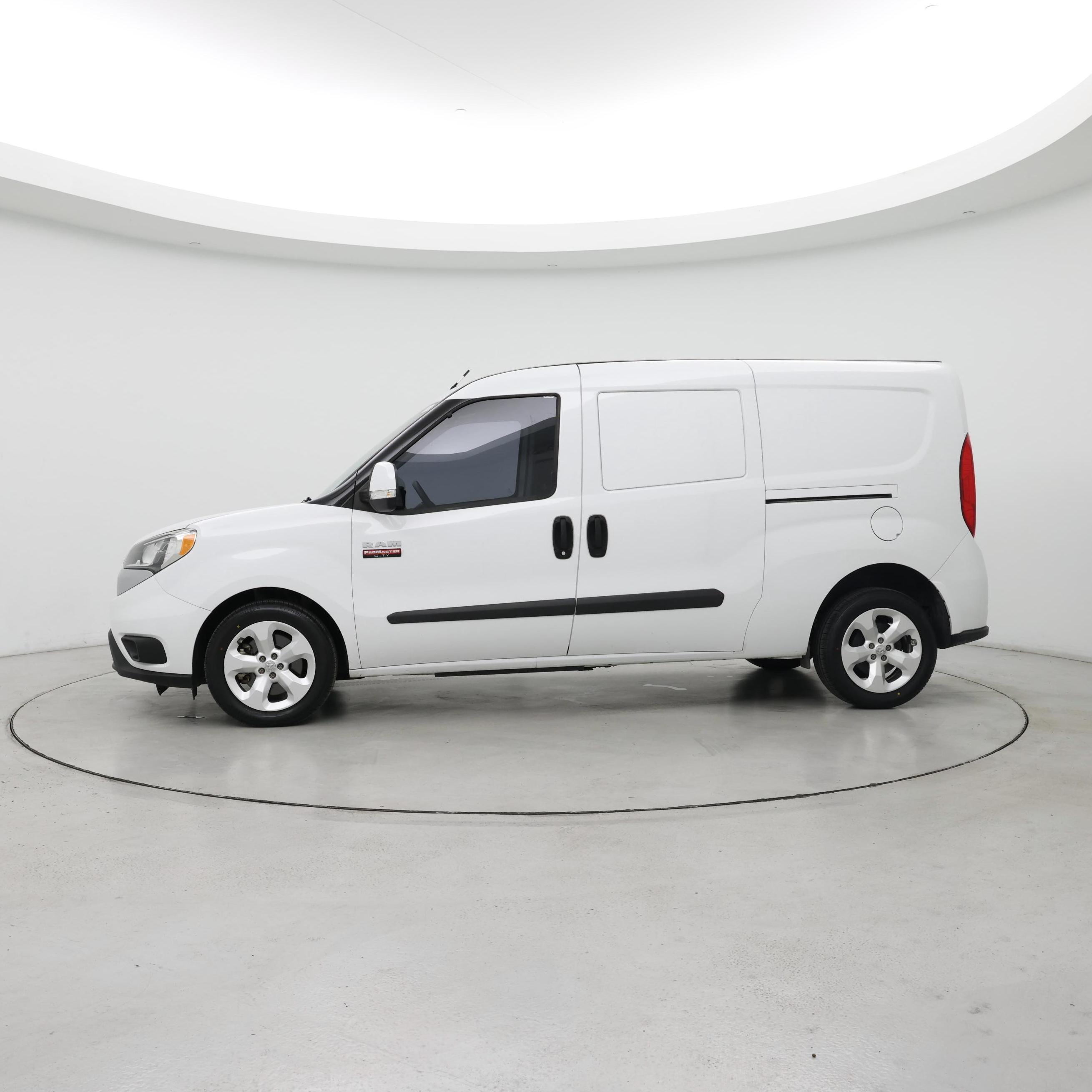 Thumbnail: 2016 RAM ProMaster City - 3