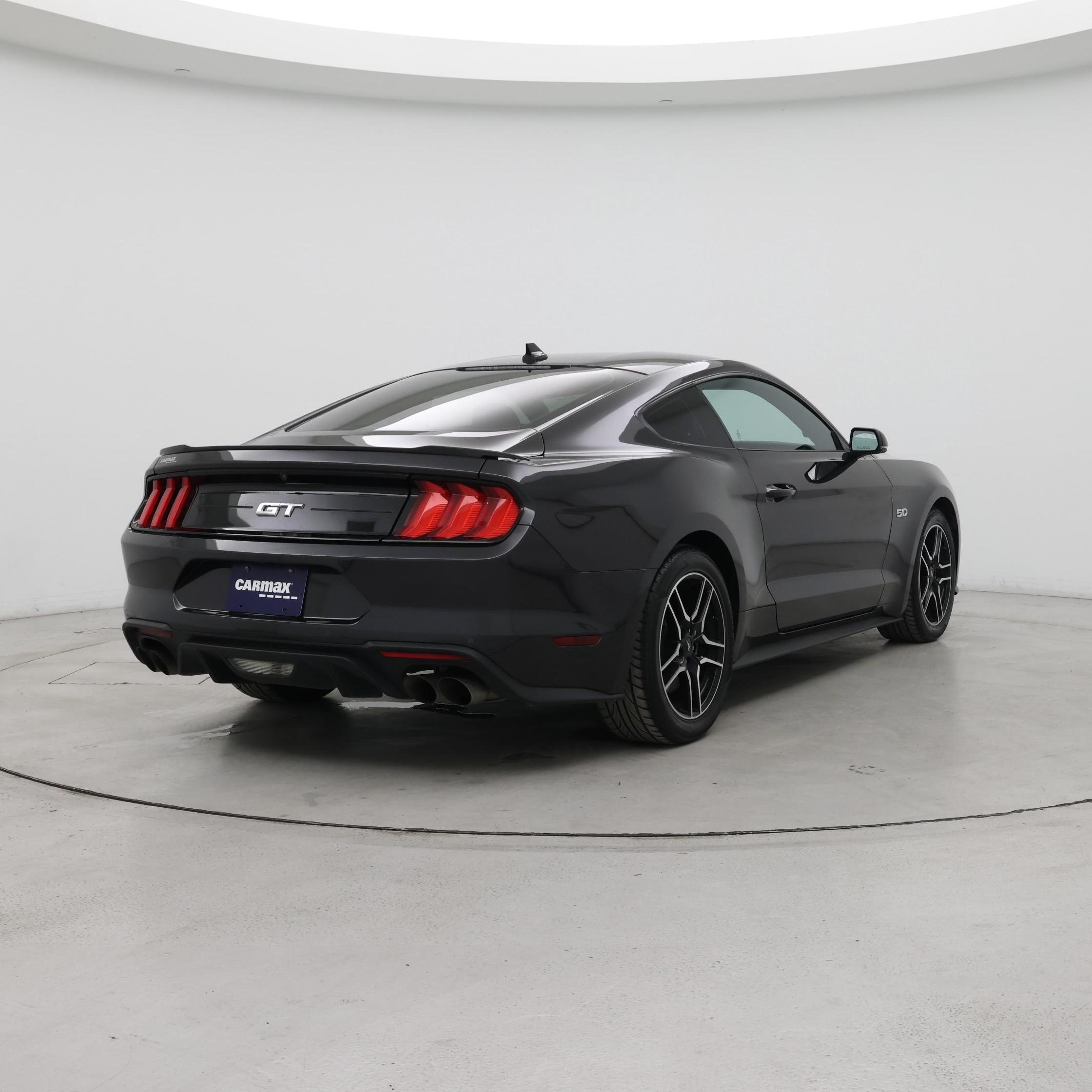 Thumbnail: 2022 Ford Mustang - 8