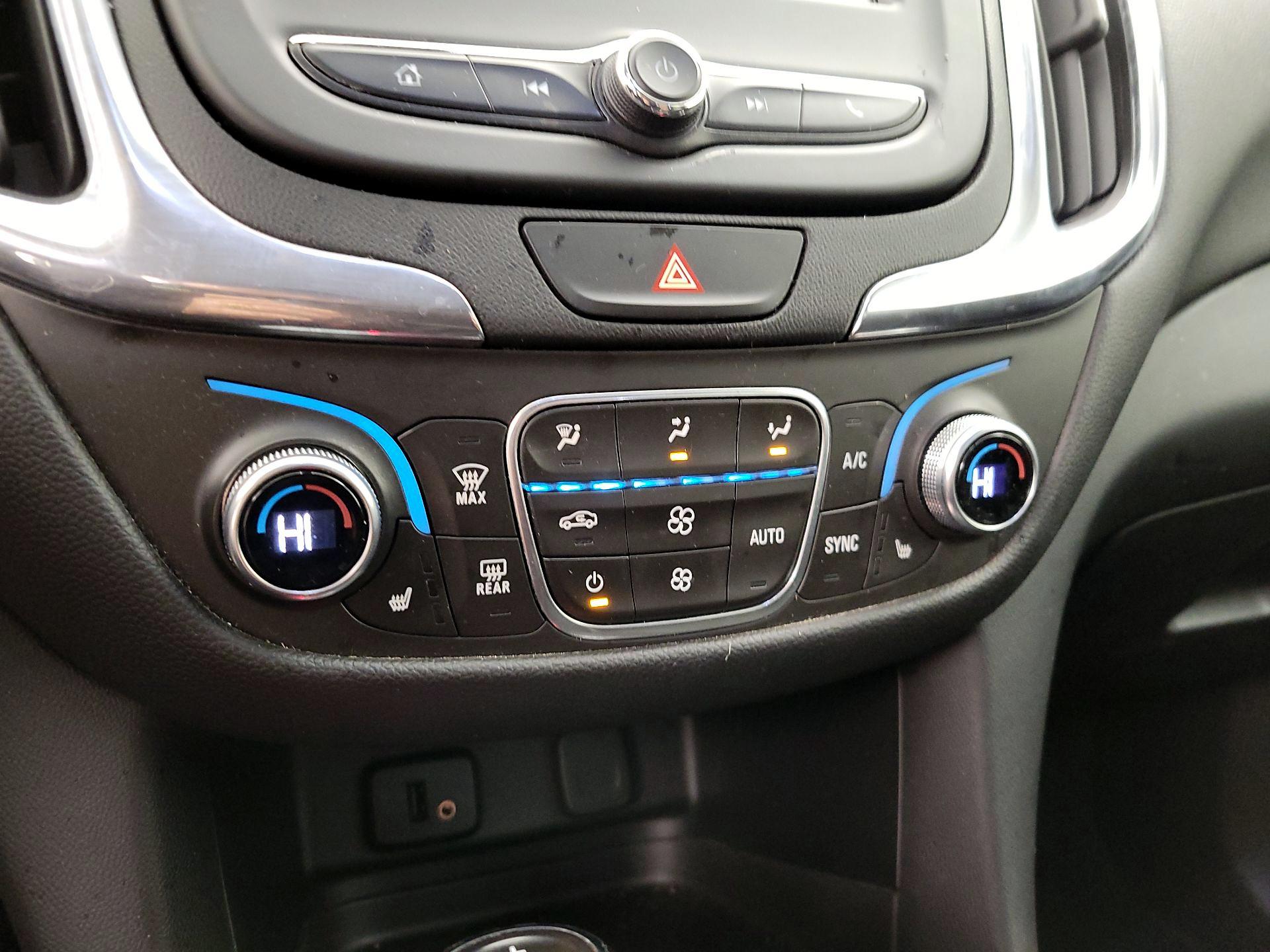 Thumbnail: 2018 Chevrolet Equinox - 16