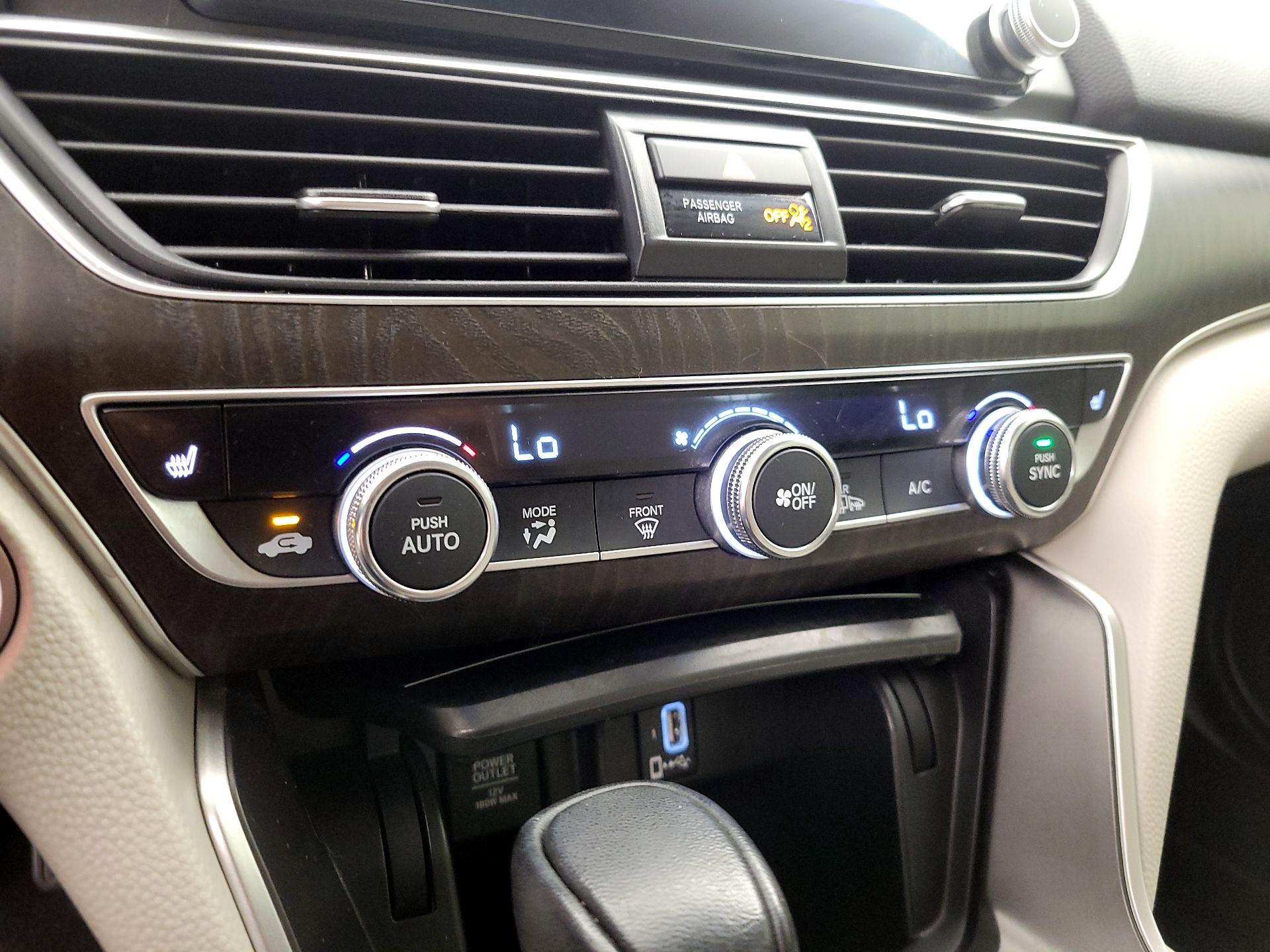 Thumbnail: 2020 Honda Accord - 14