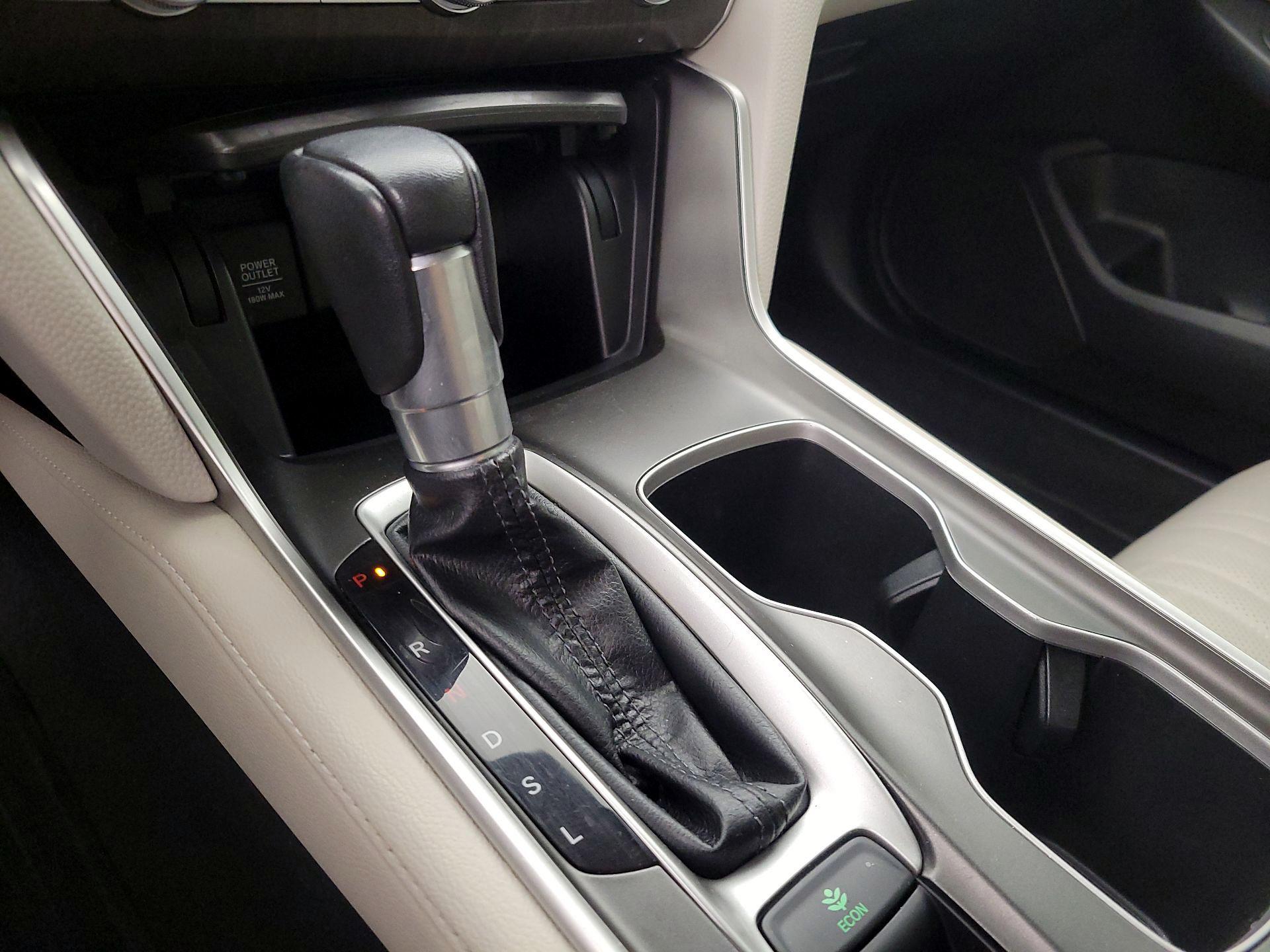 Thumbnail: 2020 Honda Accord - 15