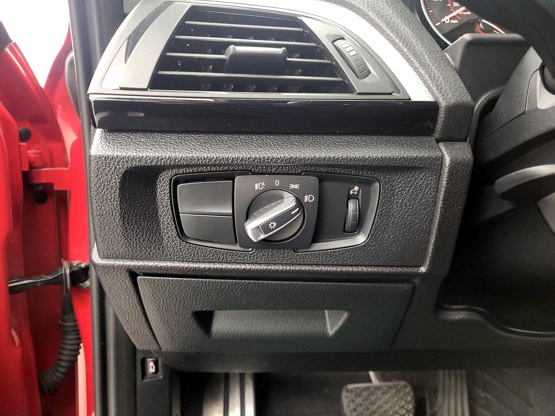 Thumbnail: 2017 BMW 2 Series - 11