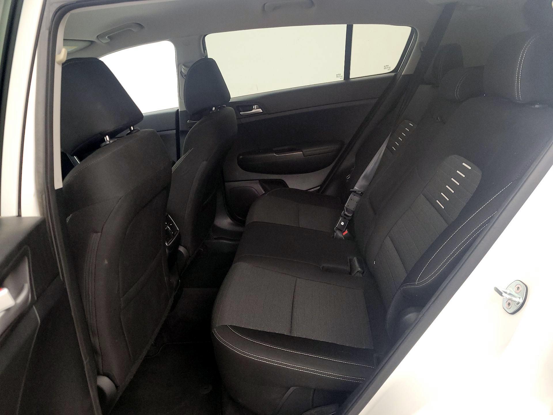 Thumbnail: 2018 Kia Sportage - 19