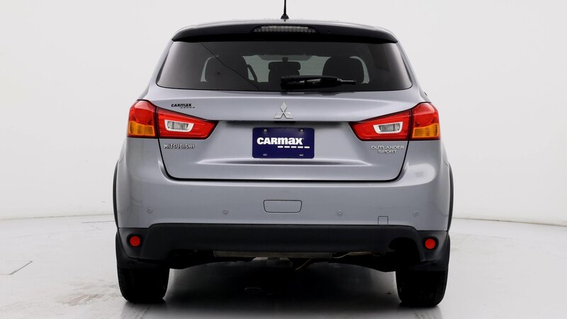 2016 Mitsubishi Outlander Sport ES 6