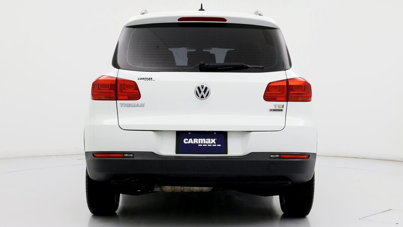 2016 Volkswagen Tiguan S 6