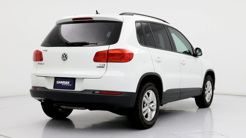 2016 Volkswagen Tiguan S 8