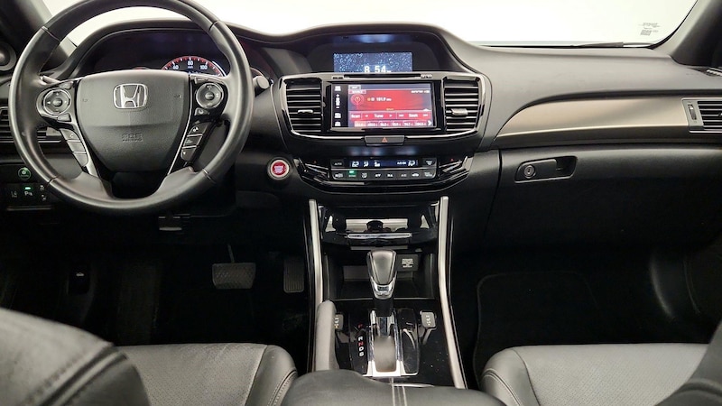 2017 Honda Accord Touring 9