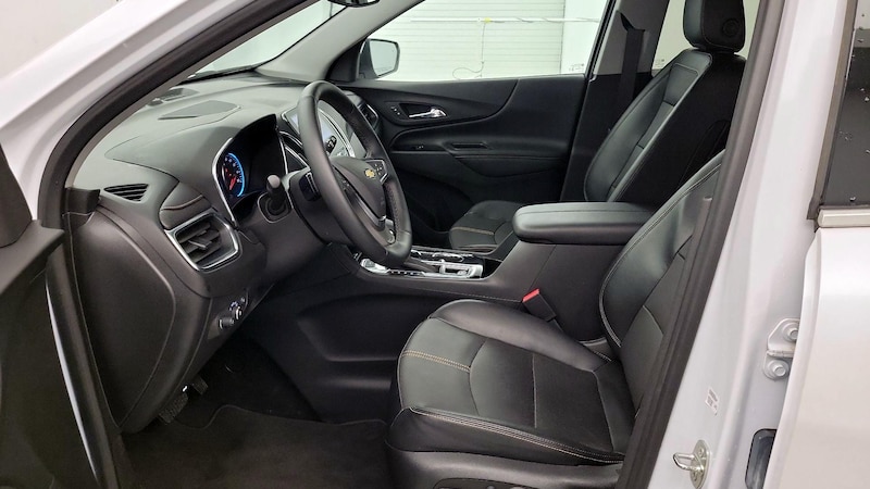 2023 Chevrolet Equinox Premier 9