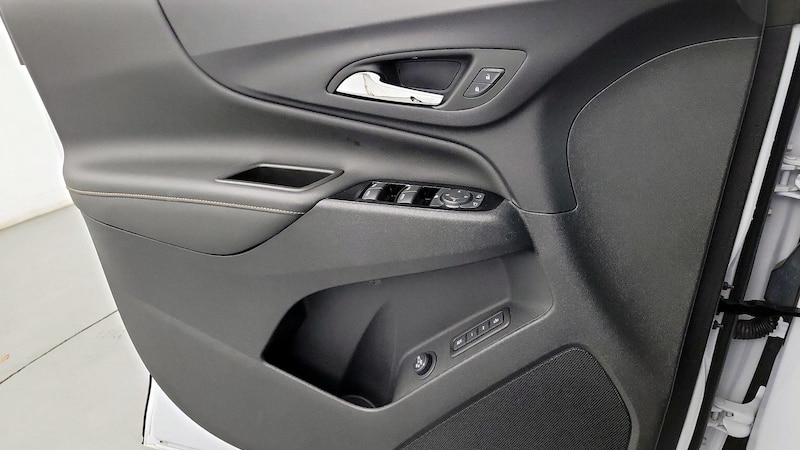 2023 Chevrolet Equinox Premier 10