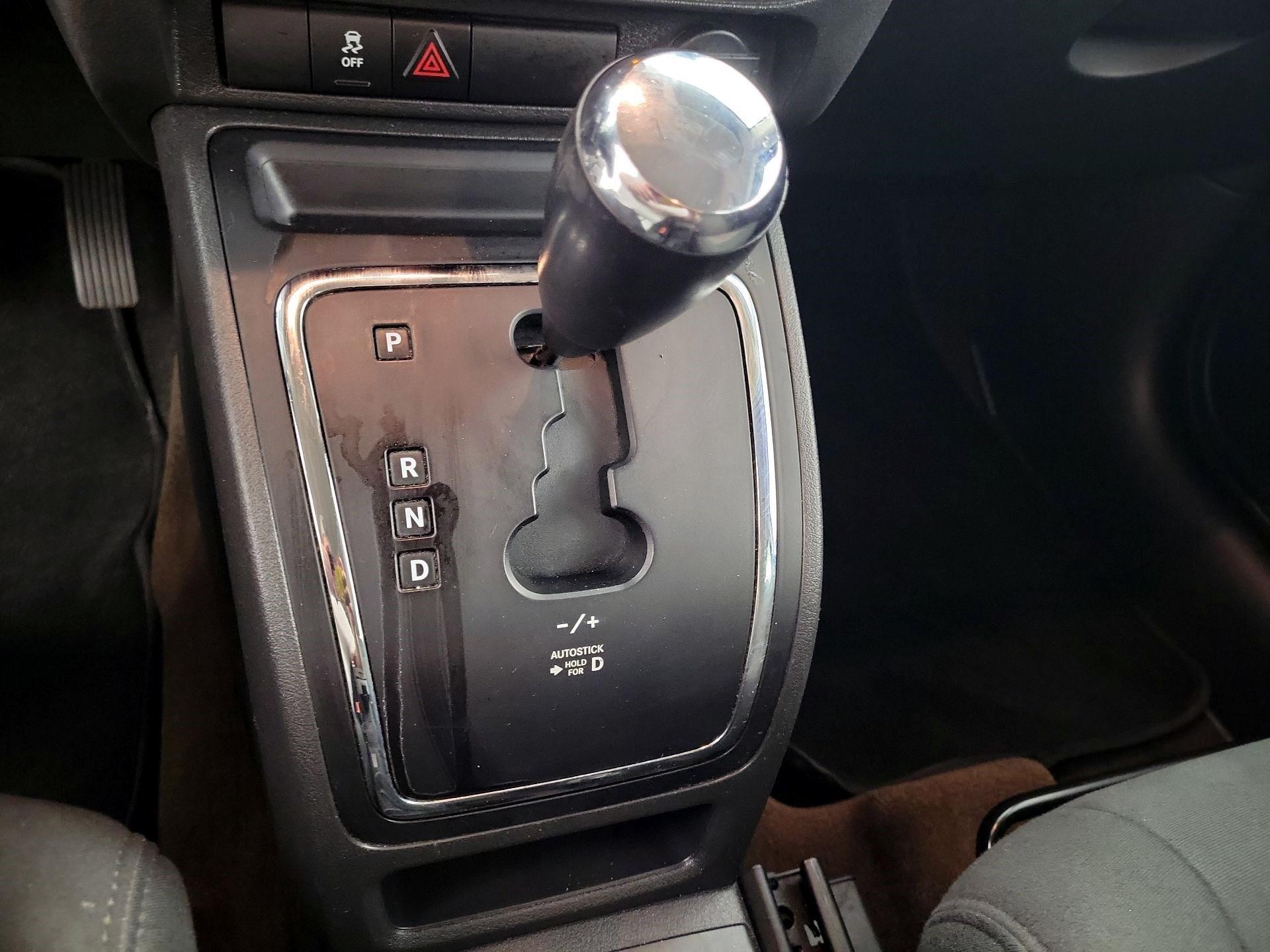 Thumbnail: 2014 Jeep Patriot - 15