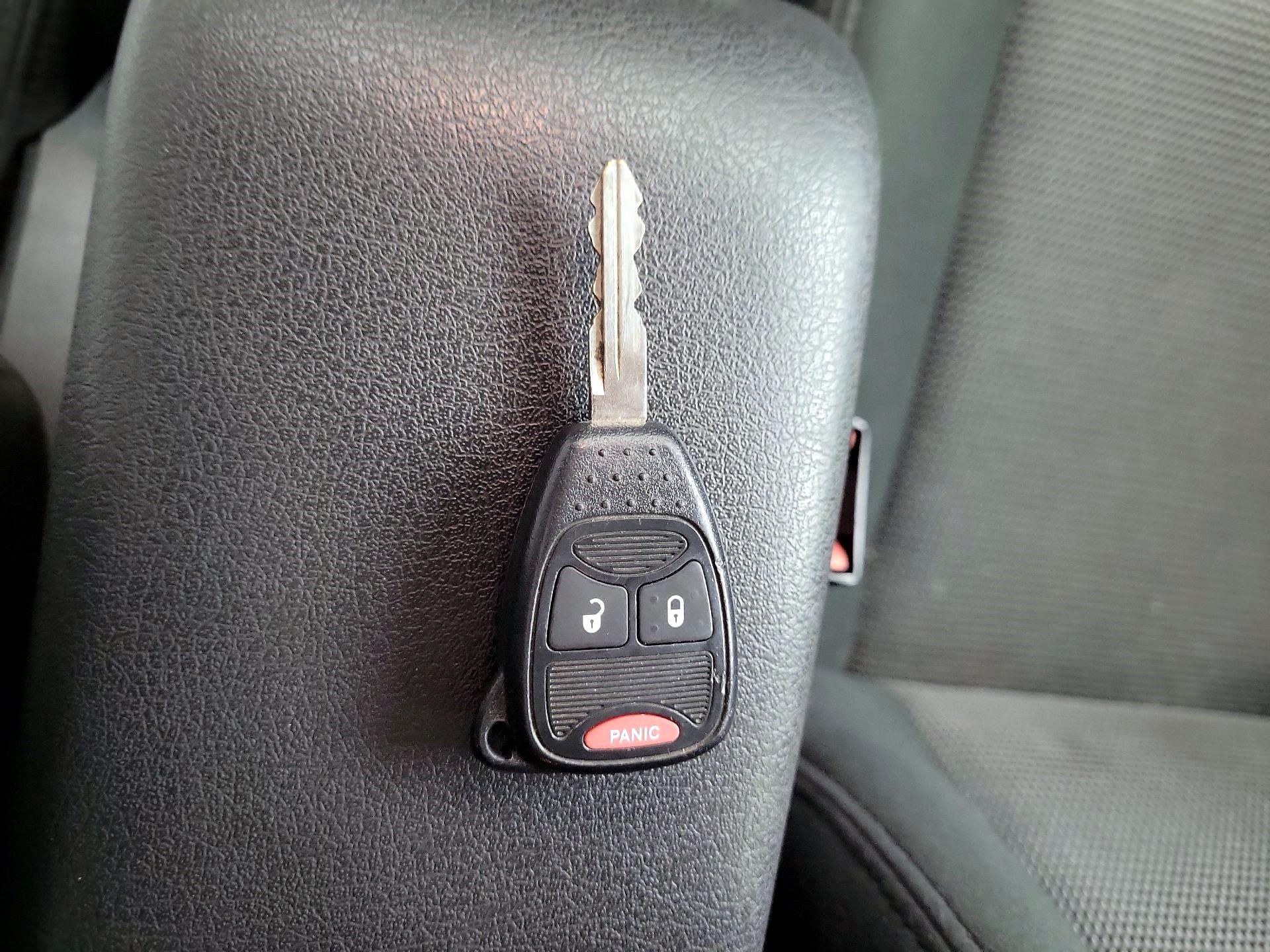 Thumbnail: 2014 Jeep Patriot - 20