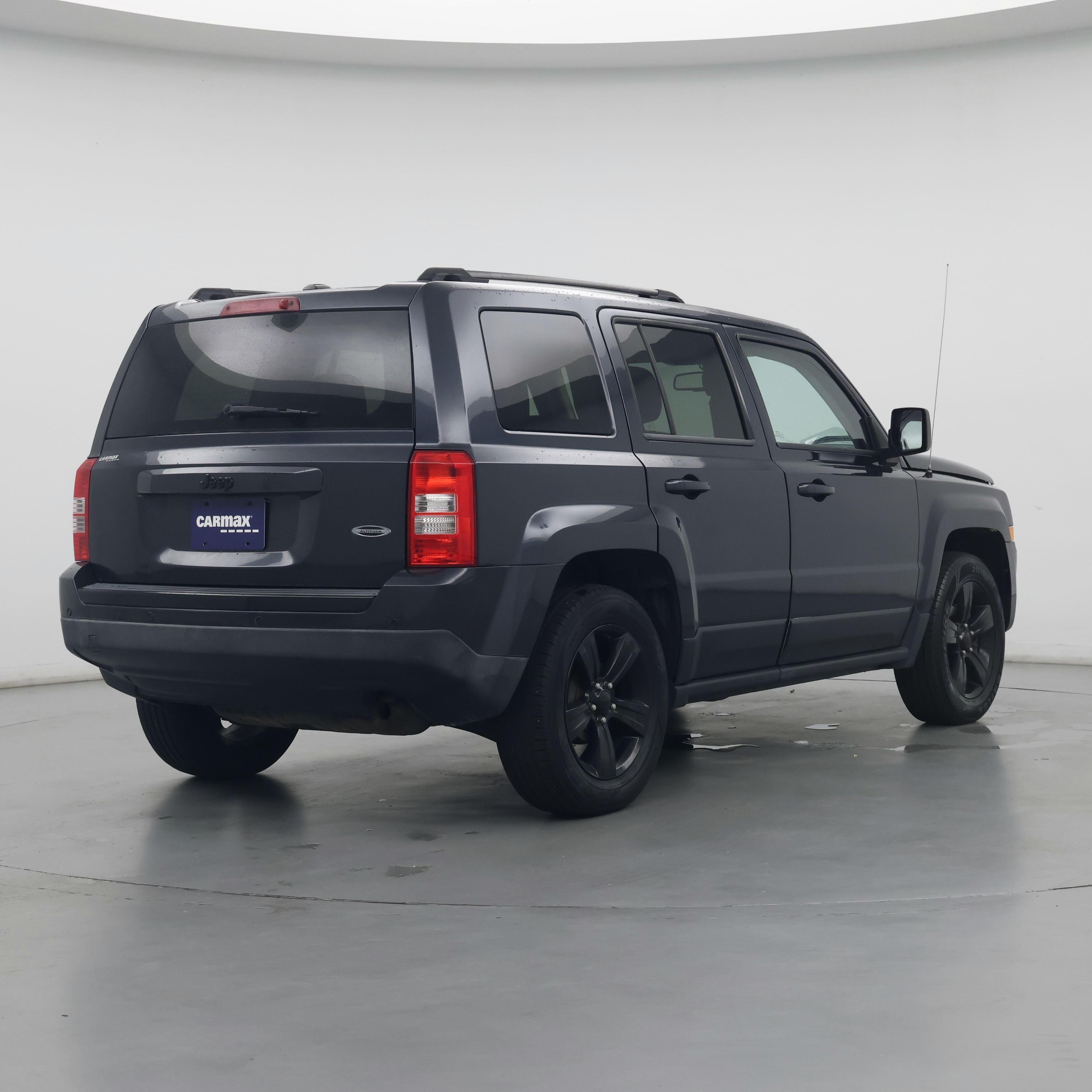 Thumbnail: 2014 Jeep Patriot - 8