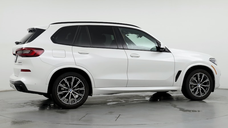 2022 BMW X5 xDrive40i 8