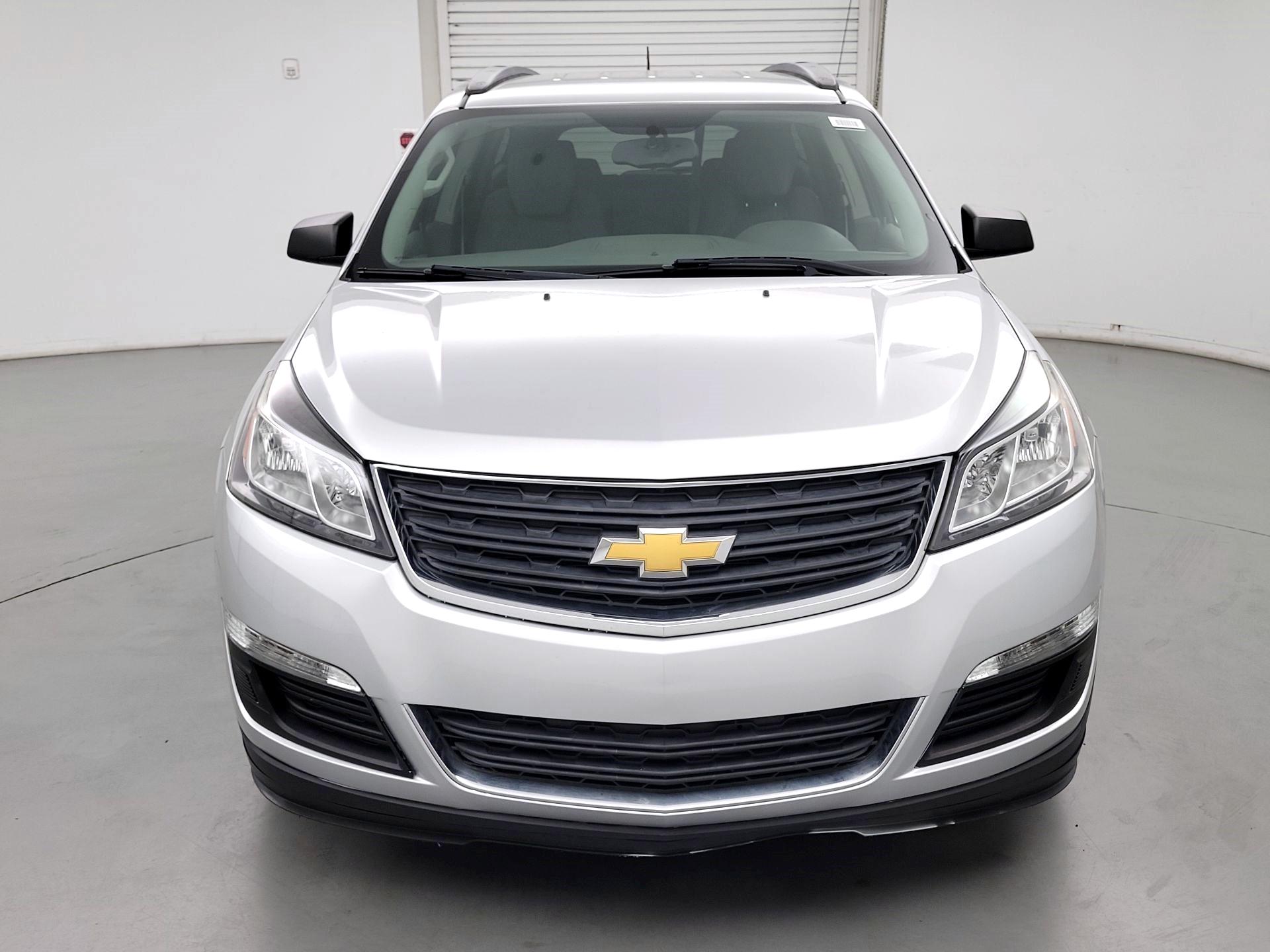 Thumbnail: 2017 Chevrolet Traverse - 2