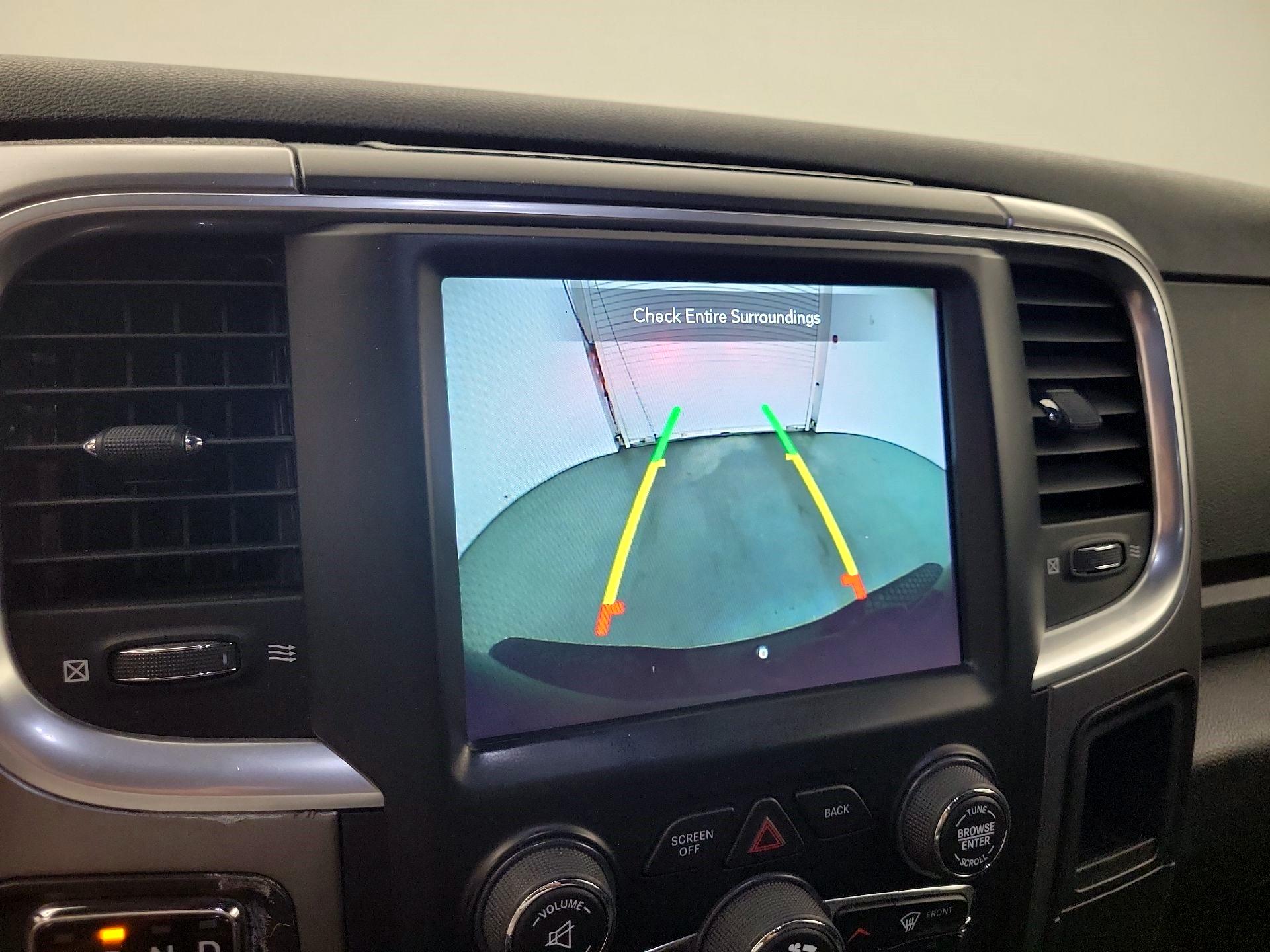 Thumbnail: 2021 RAM 1500 Classic - 12