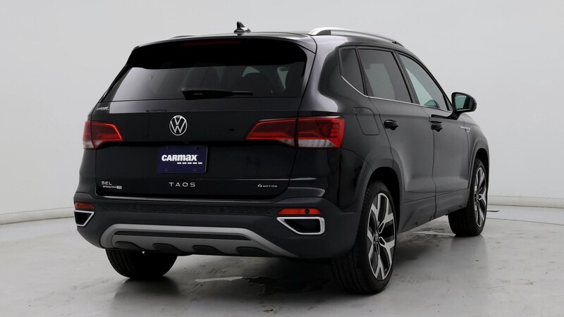 2022 Volkswagen Taos SEL 8