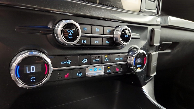 2021 Ford F-150 XLT 17