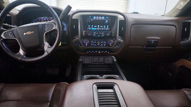 2016 Chevrolet Silverado 2500 High Country 9