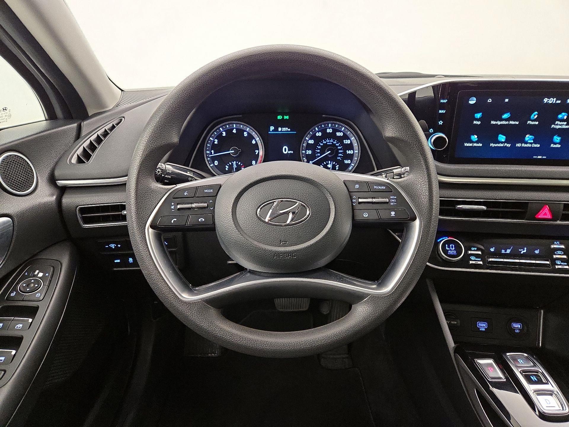 Thumbnail: 2023 Hyundai Sonata - 10