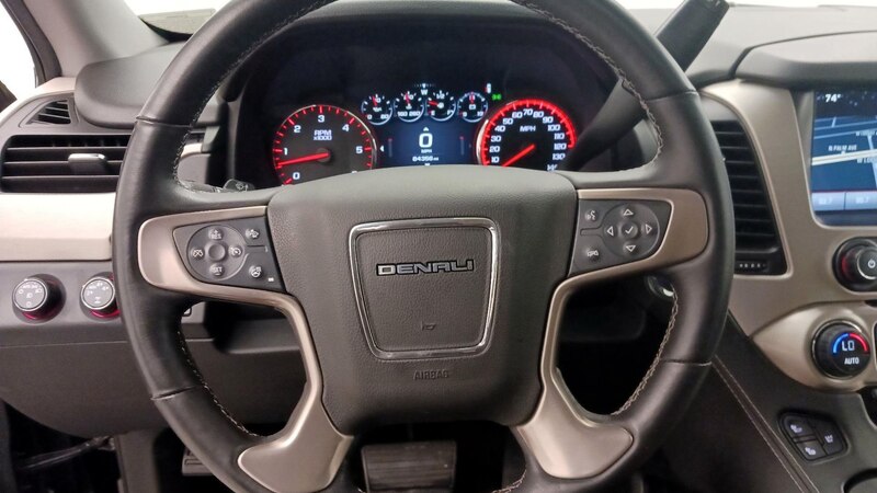 2015 GMC Yukon Denali 10