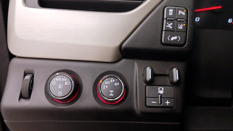 2015 GMC Yukon Denali 13