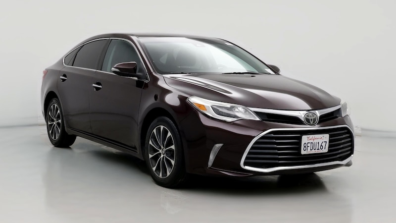 2017 Toyota Avalon XLE Hero Image