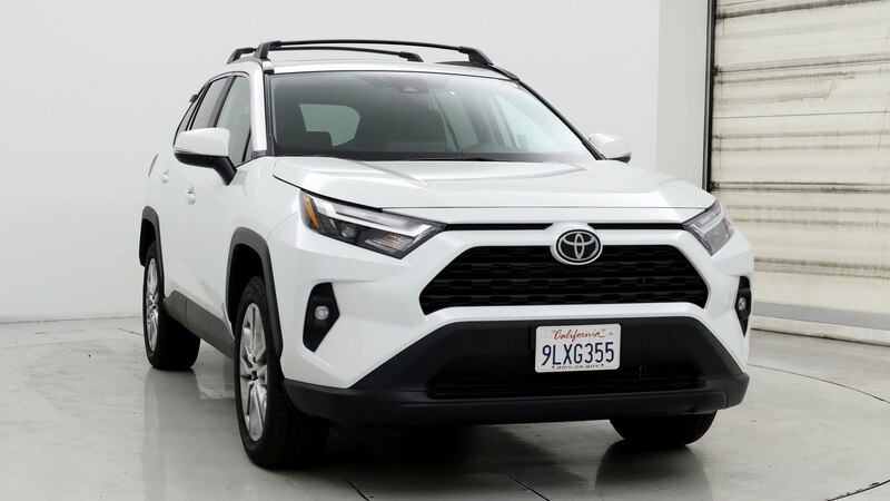 2024 Toyota RAV4 XLE Premium 5